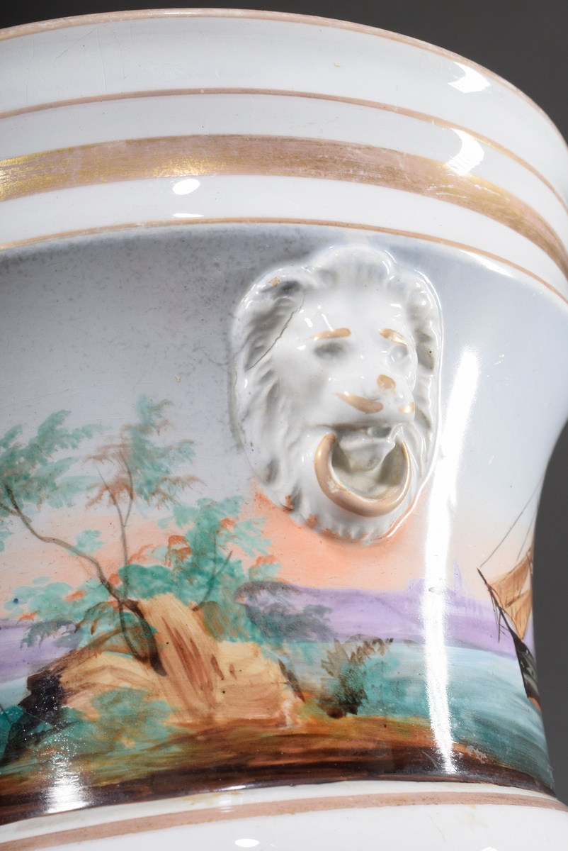 Porcelain cachepot with polychrome painting "Hamburg Bark", lateral lion head handles and gold deco - Image 4 of 6
