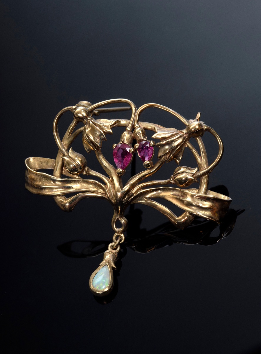 YG 333 Art Nouveau pin with 2 synthetic rubies and opal drops, 5g, 3,8x3,5cm