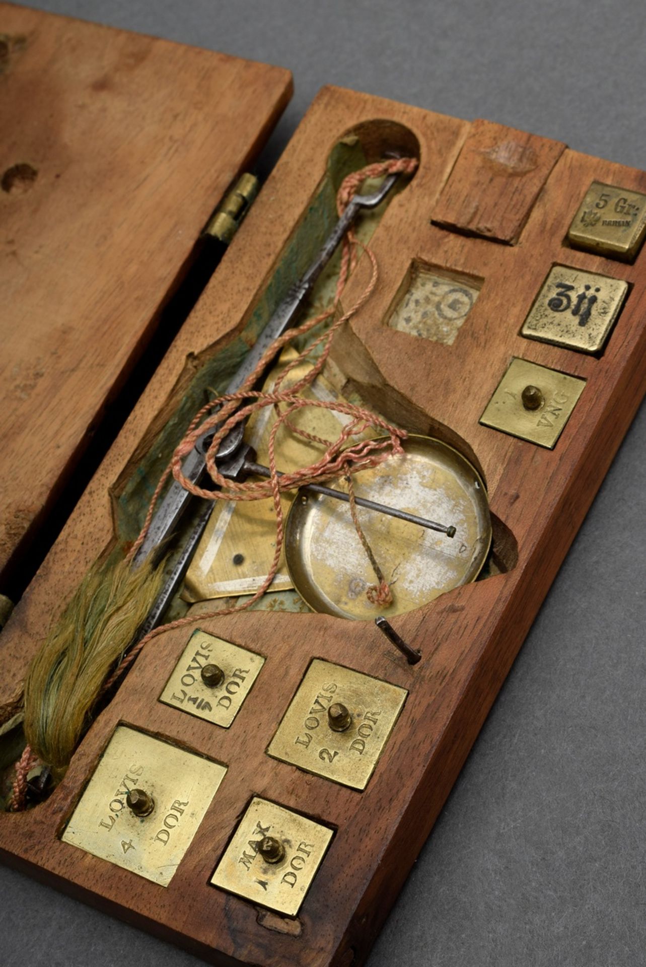 2 Various antique iron coin scales with brass weighing bowls in wooden boxes with various weights,  - Image 3 of 5