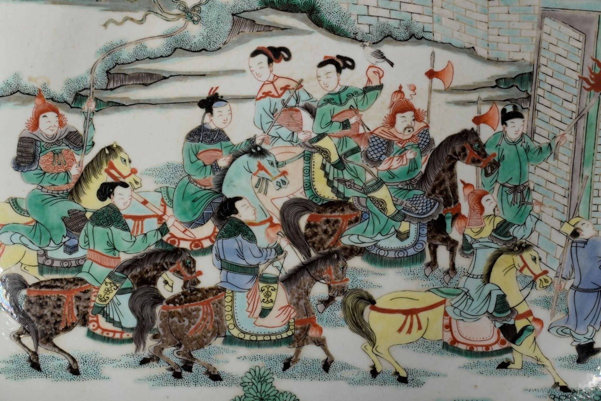 Large Chinese bowl with detailed Famille Vert painting "Rider in front of city wall", Kangxi mark,  - Image 5 of 5