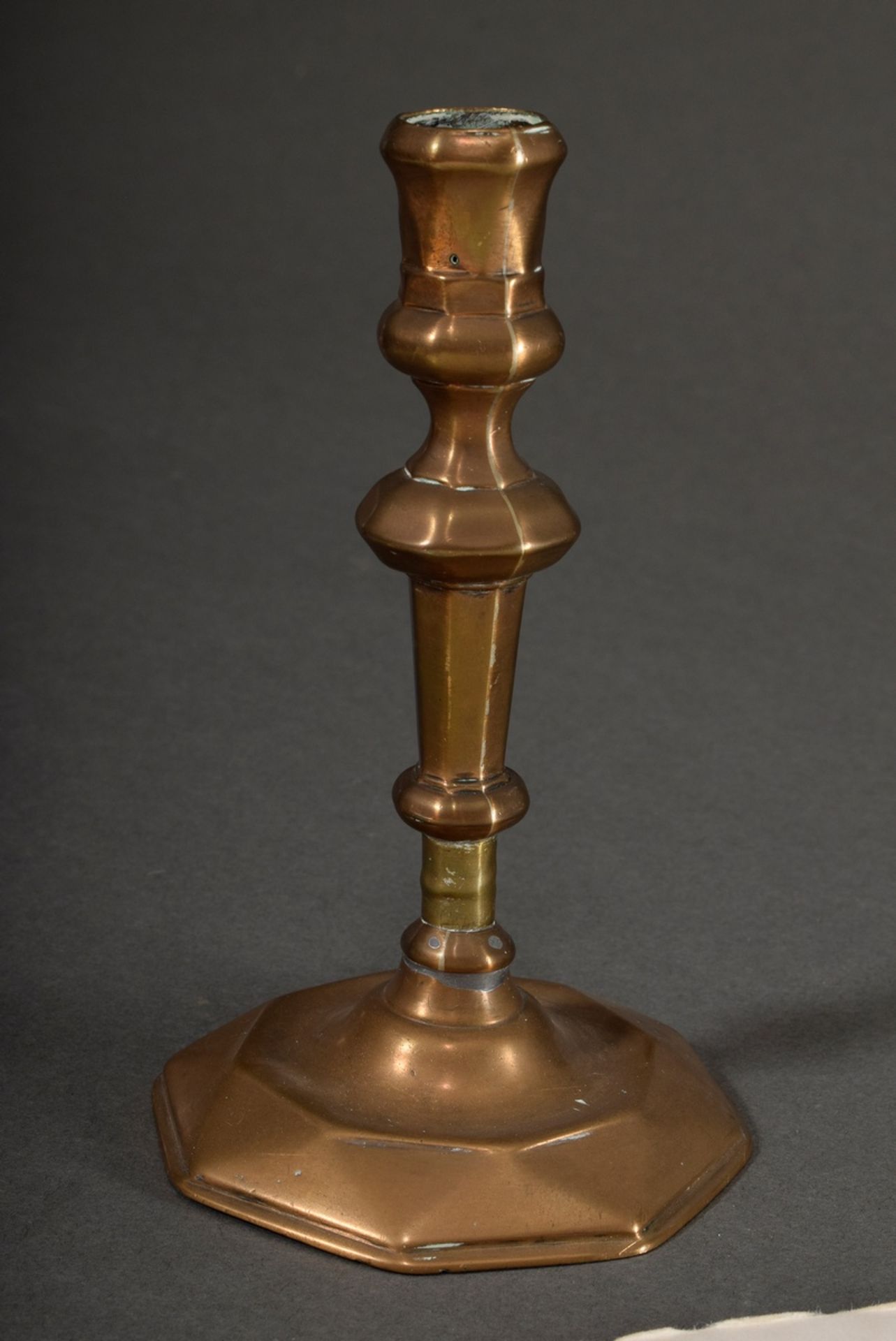 Faceted bronze candlestick with wax drip hole and baluster shaft on hexagonal base, 18th century, h - Image 2 of 4