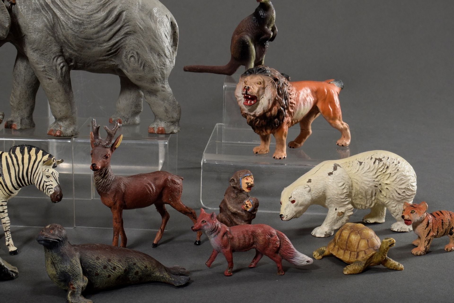 22 Various elastolin and mass figures "zoo animals and keepers", colourfully painted, in addition w - Image 5 of 19