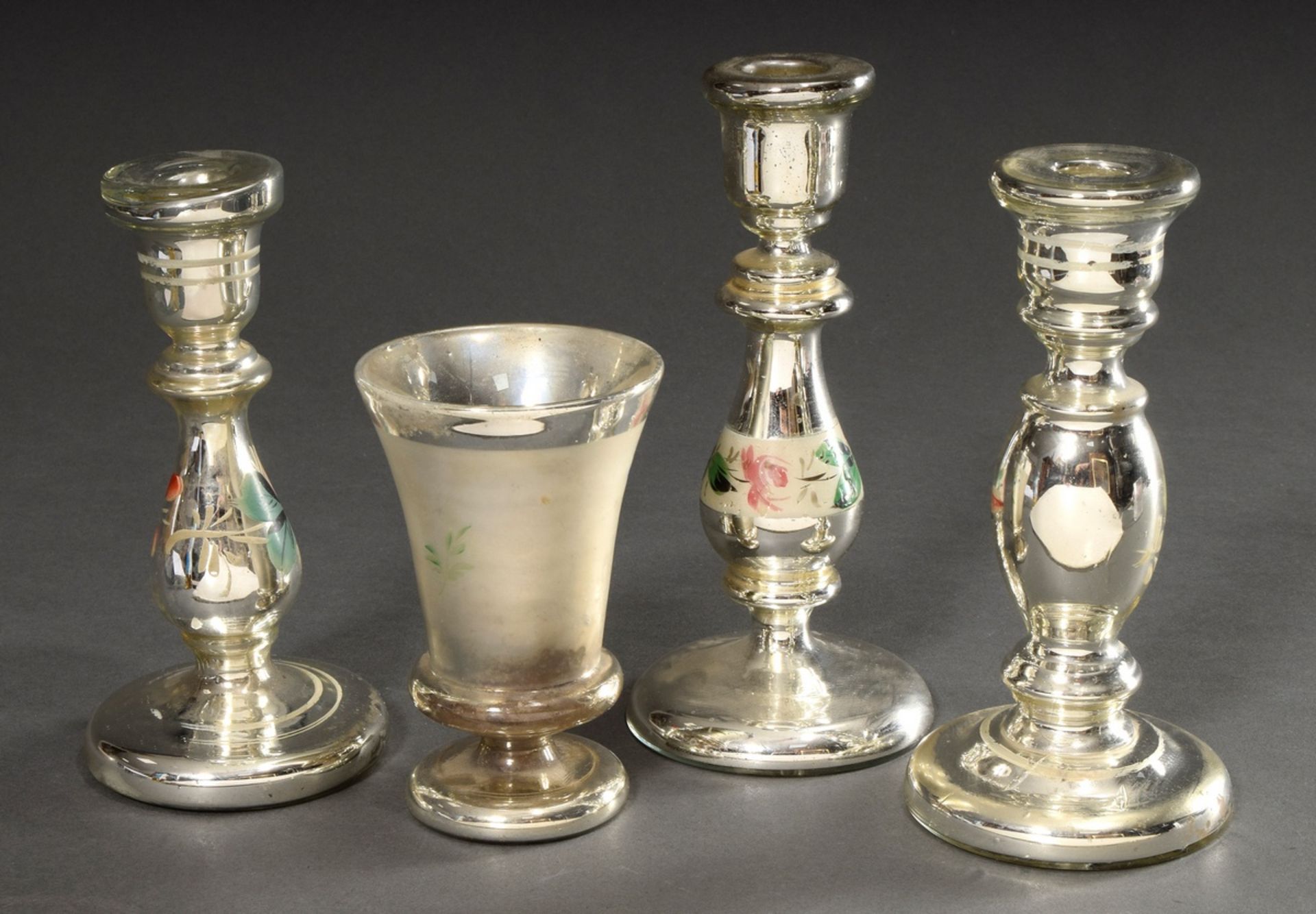 4 Various pieces of mercury silver: 1 goblet and 3 candlesticks with "flowers" decor, h. 14-22,5cm, - Image 2 of 3