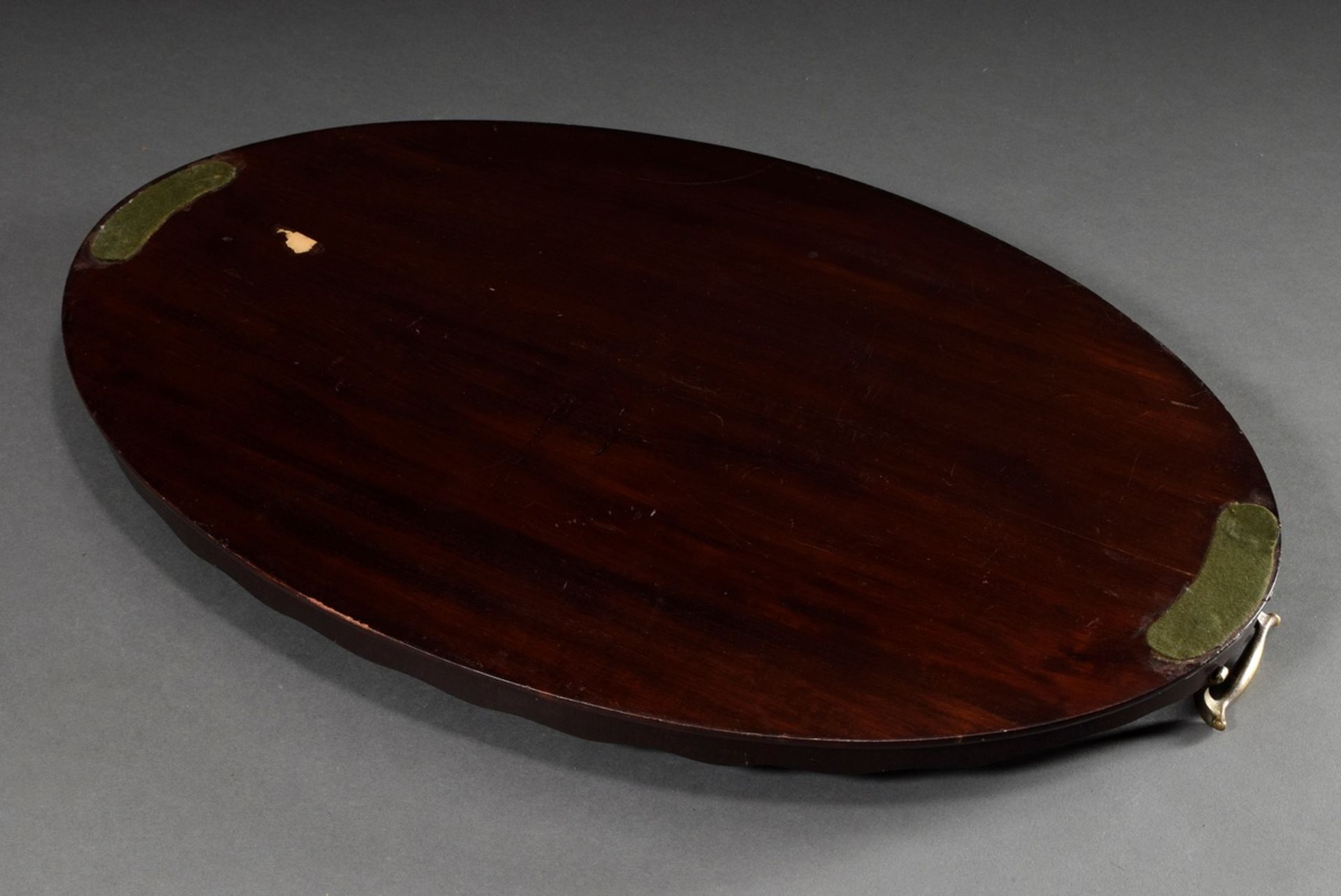 Large oval mahogany tray with ribbon inlay, brass handles on the sides and curved gallery rim, Engl - Image 3 of 3