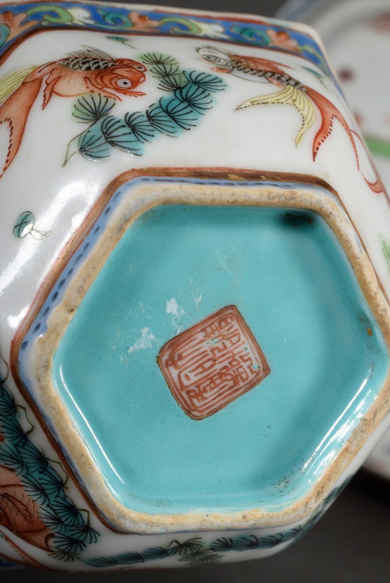 15 Diverse Teile chinesisches Porzellan: 2 Tassen (H. 6/6,5cm), 5 Koppchen (H. 3,6/4cm), 1 fünfecki - Bild 6 aus 14