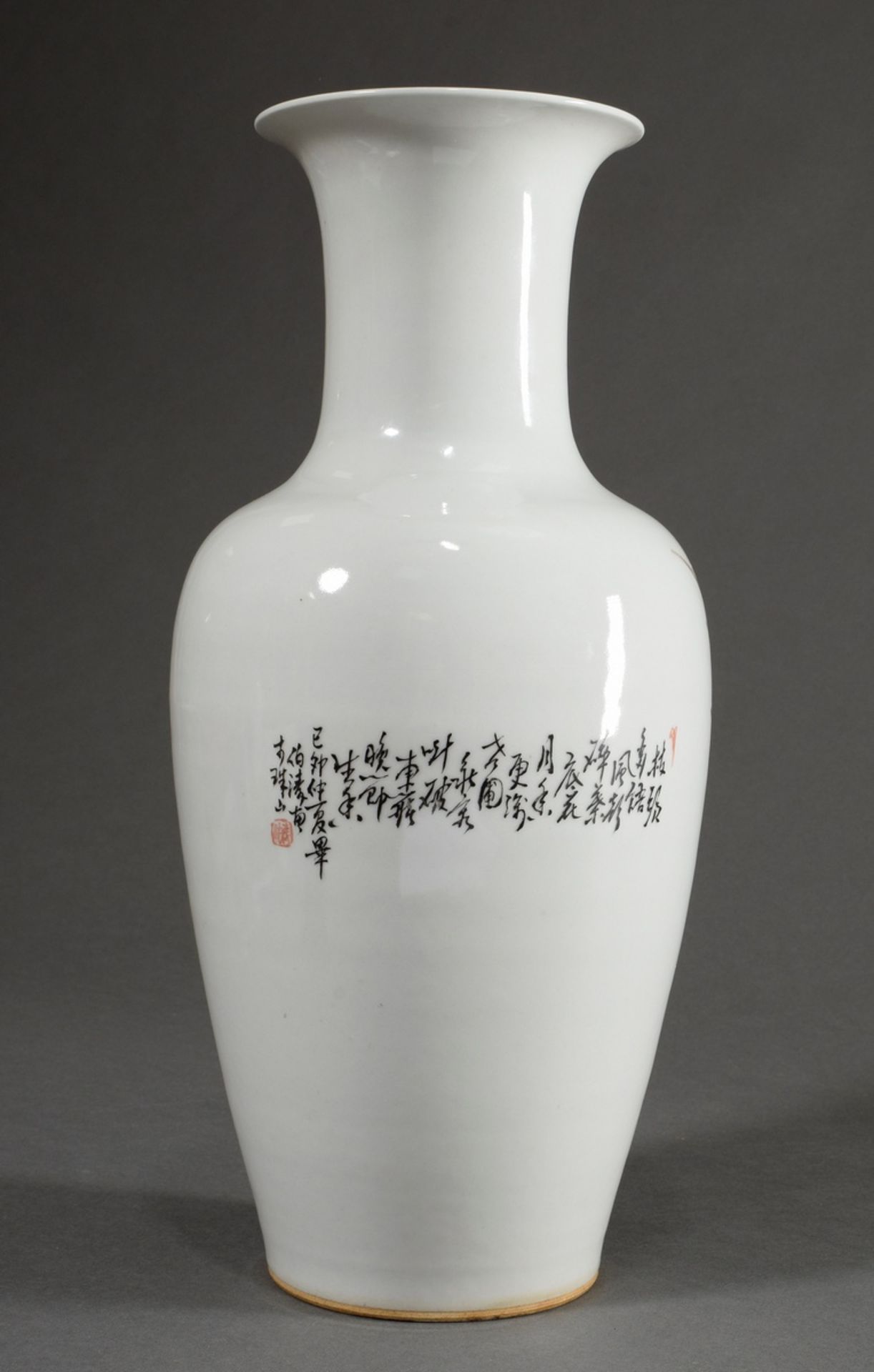 Große chinesische Porzellan Vase mit farbiger Bemalung "Stare auf Felsen mit Blüten und Granatäpfel - Bild 2 aus 7