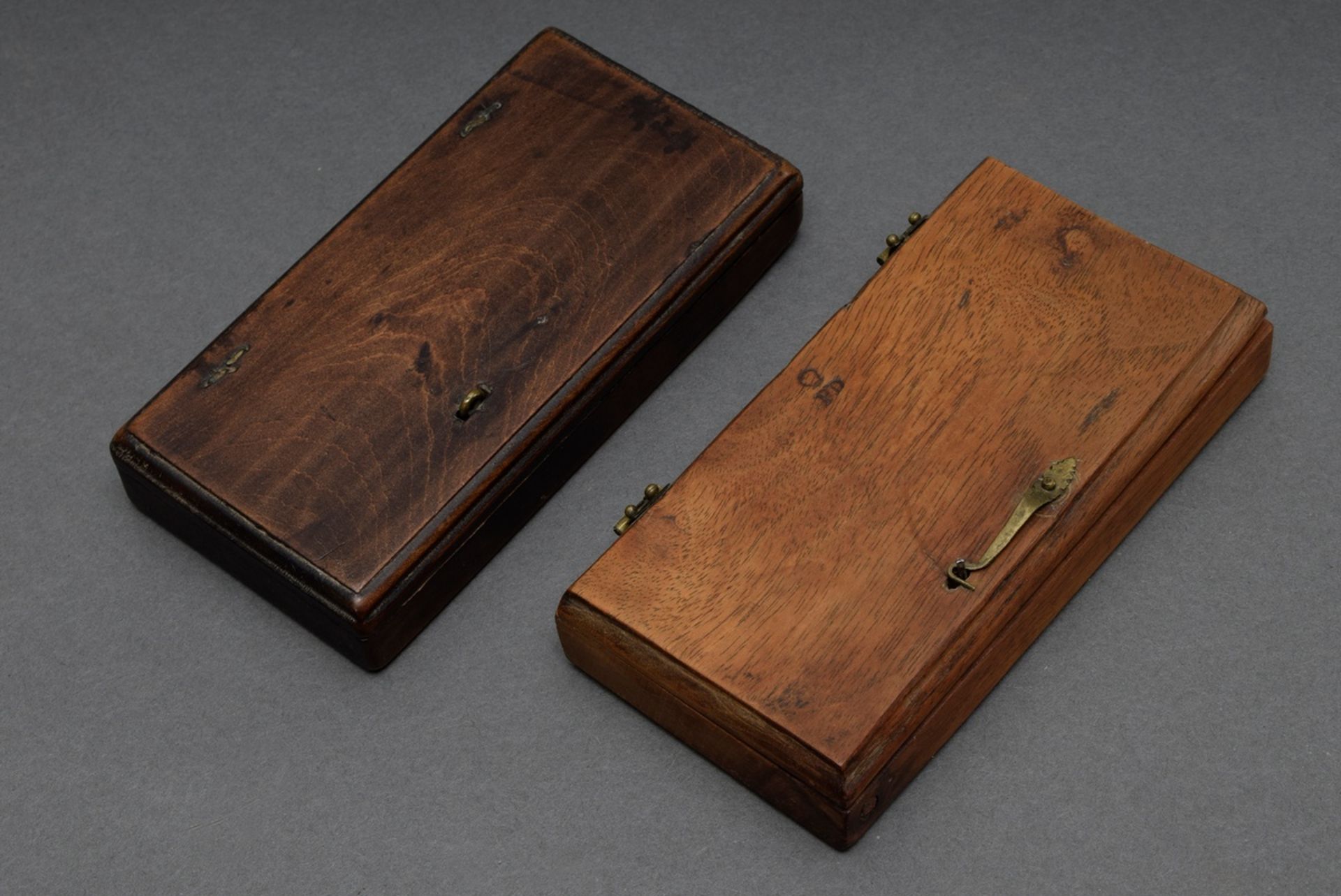 2 Various antique iron coin scales with brass weighing bowls in wooden boxes with various weights,  - Image 2 of 5