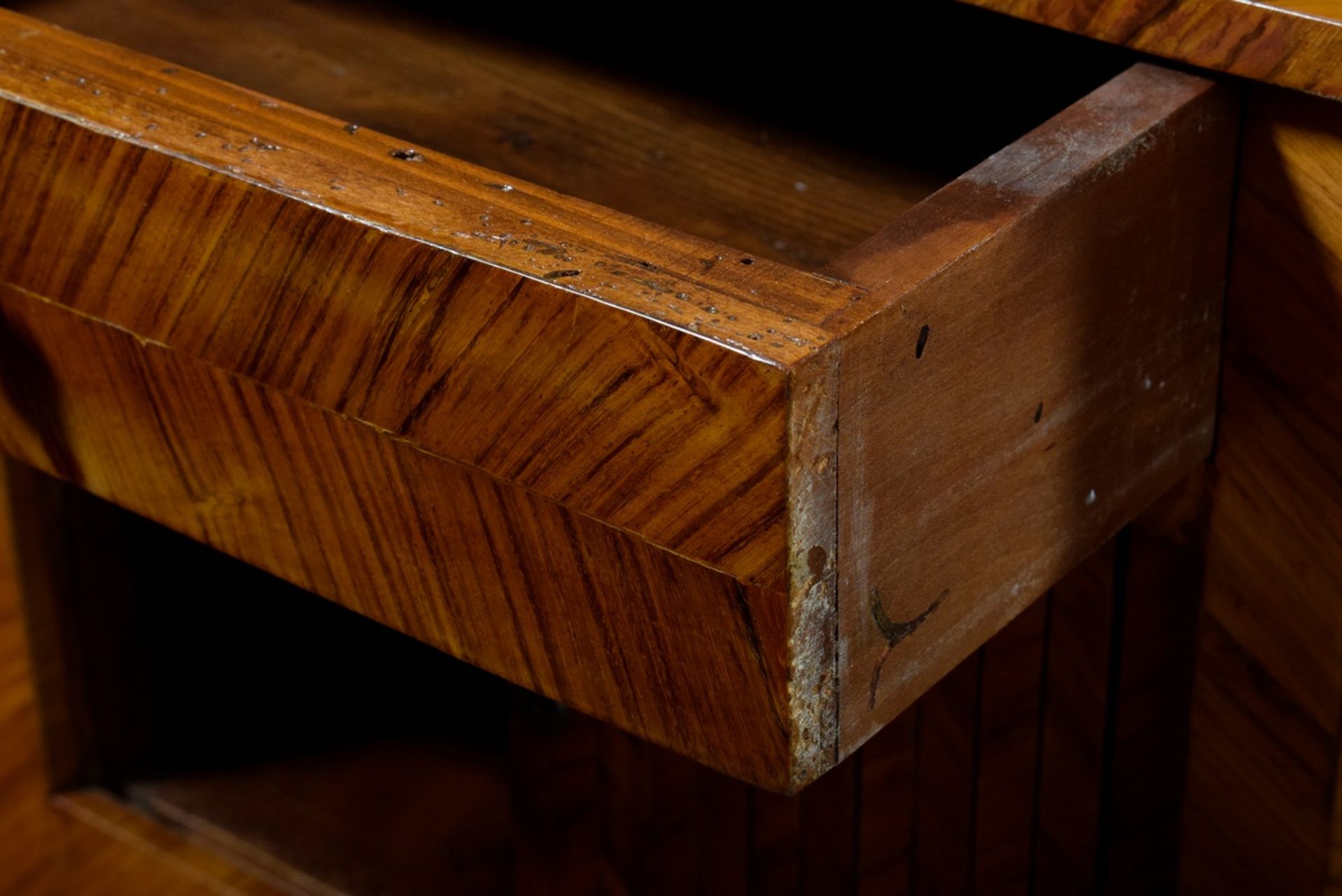 Louis XVI "Table Tricoteuse" with drawer in the frame and roll-up door, geometric rosewood marquetr - Image 6 of 7