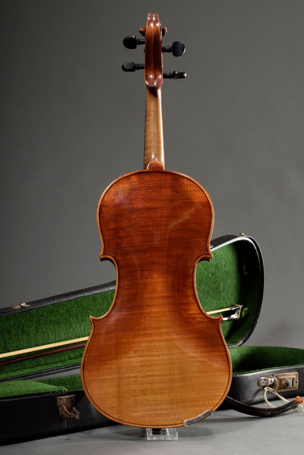 Violin, probably Heinrich Moritz Schuster, Markneukirchen 1st half of the 20th century, with case ( - Image 2 of 19