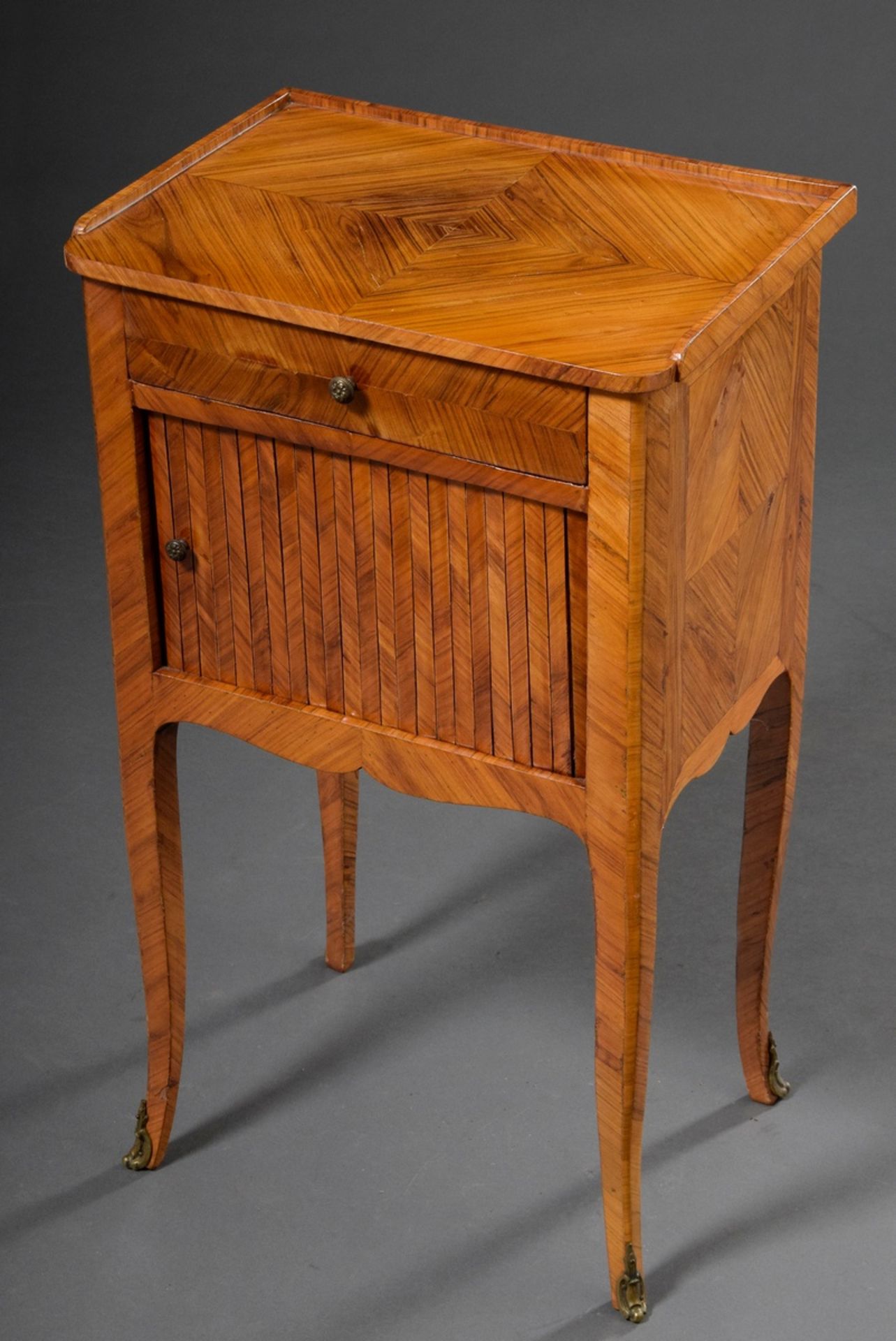 Louis XVI "Table Tricoteuse" with drawer in the frame and roll-up door, geometric rosewood marquetr