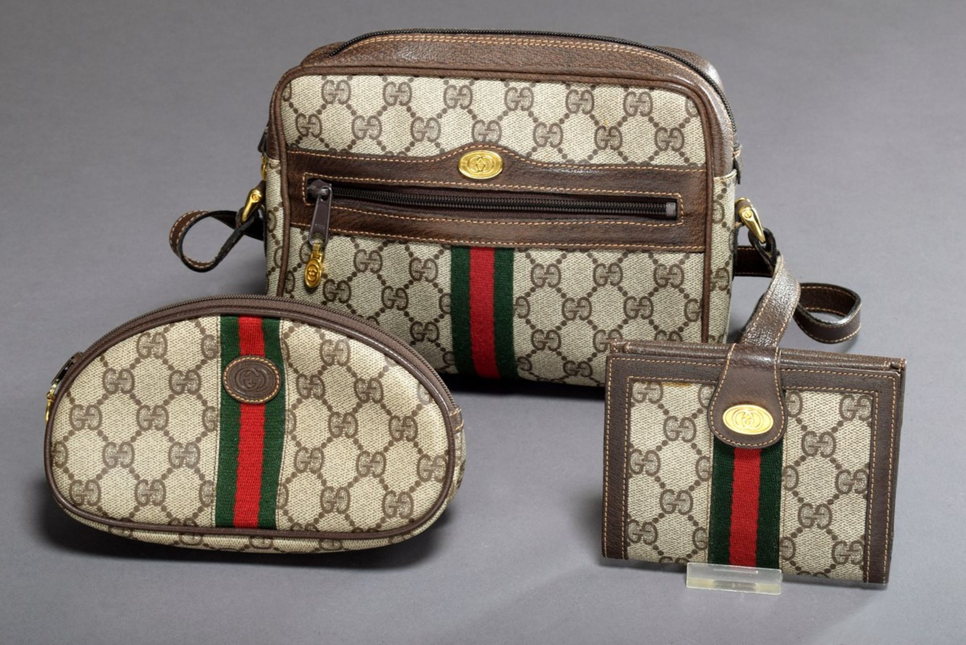 3 Various pieces Gucci "Ophedia" shoulder bag, cosmetic bag and wallet, canvas beige with brown lea