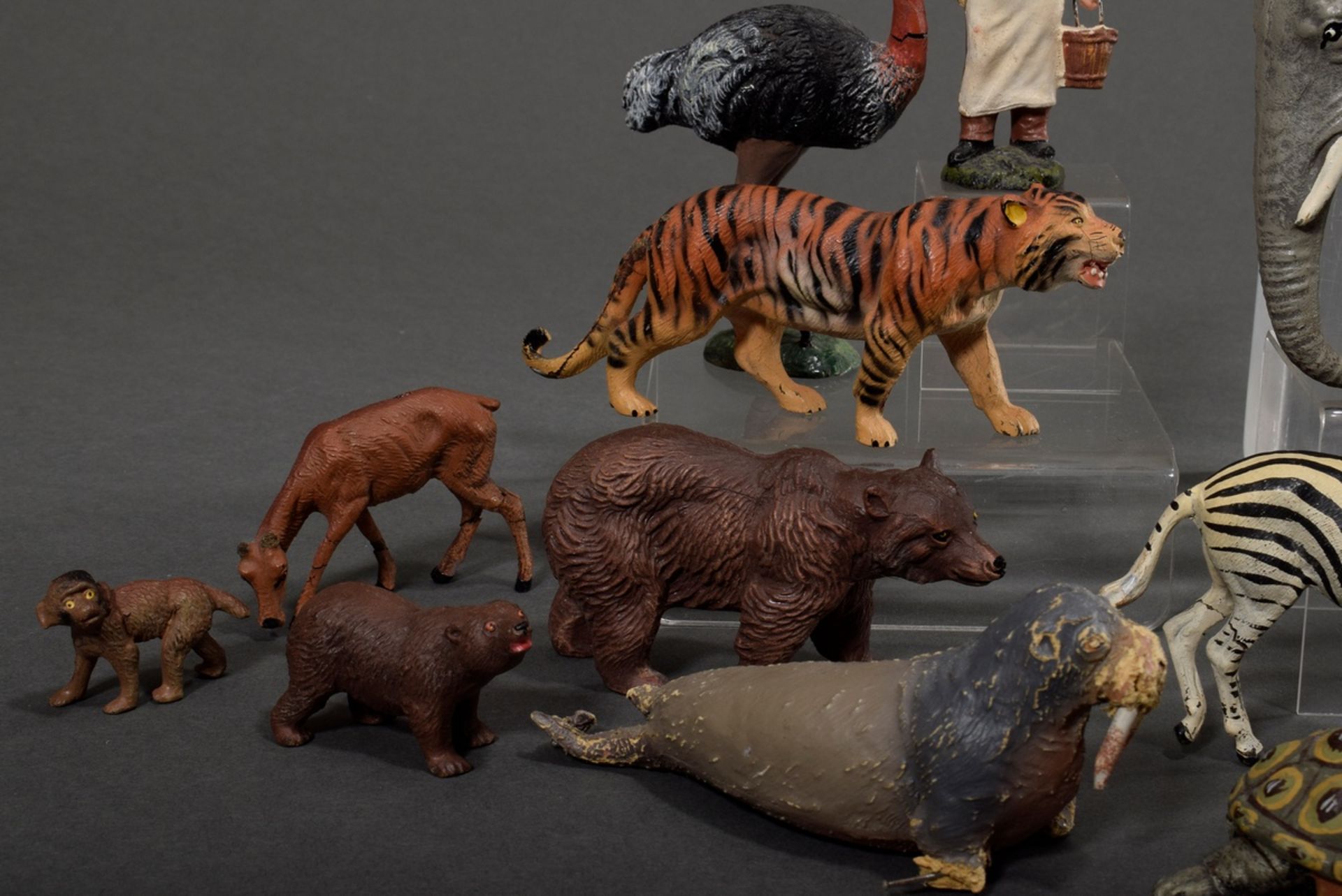 22 Various elastolin and mass figures "zoo animals and keepers", colourfully painted, in addition w - Image 4 of 19