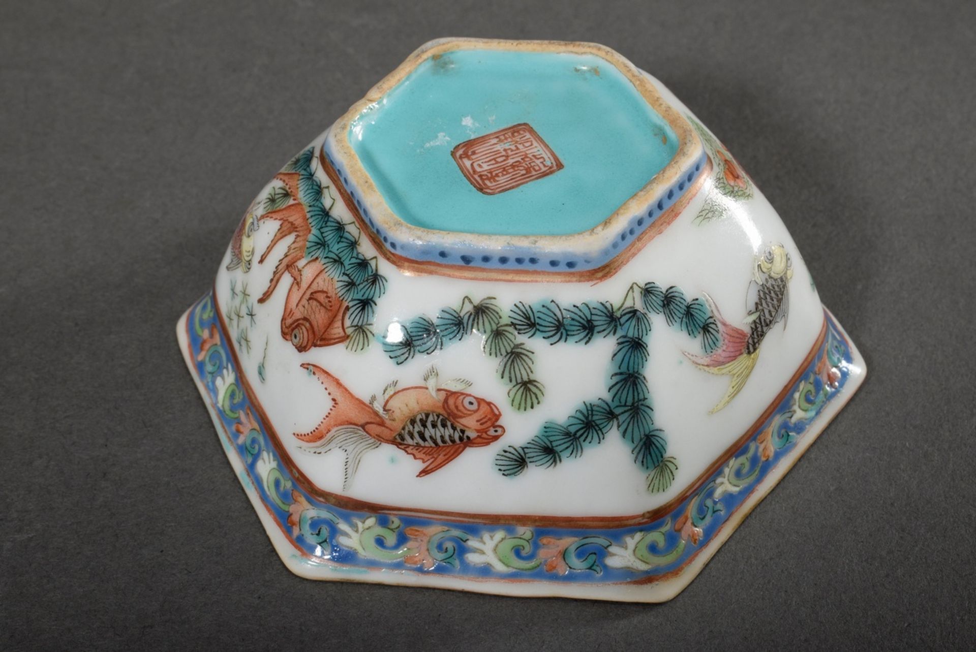 15 Diverse Teile chinesisches Porzellan: 2 Tassen (H. 6/6,5cm), 5 Koppchen (H. 3,6/4cm), 1 fünfecki - Bild 5 aus 14