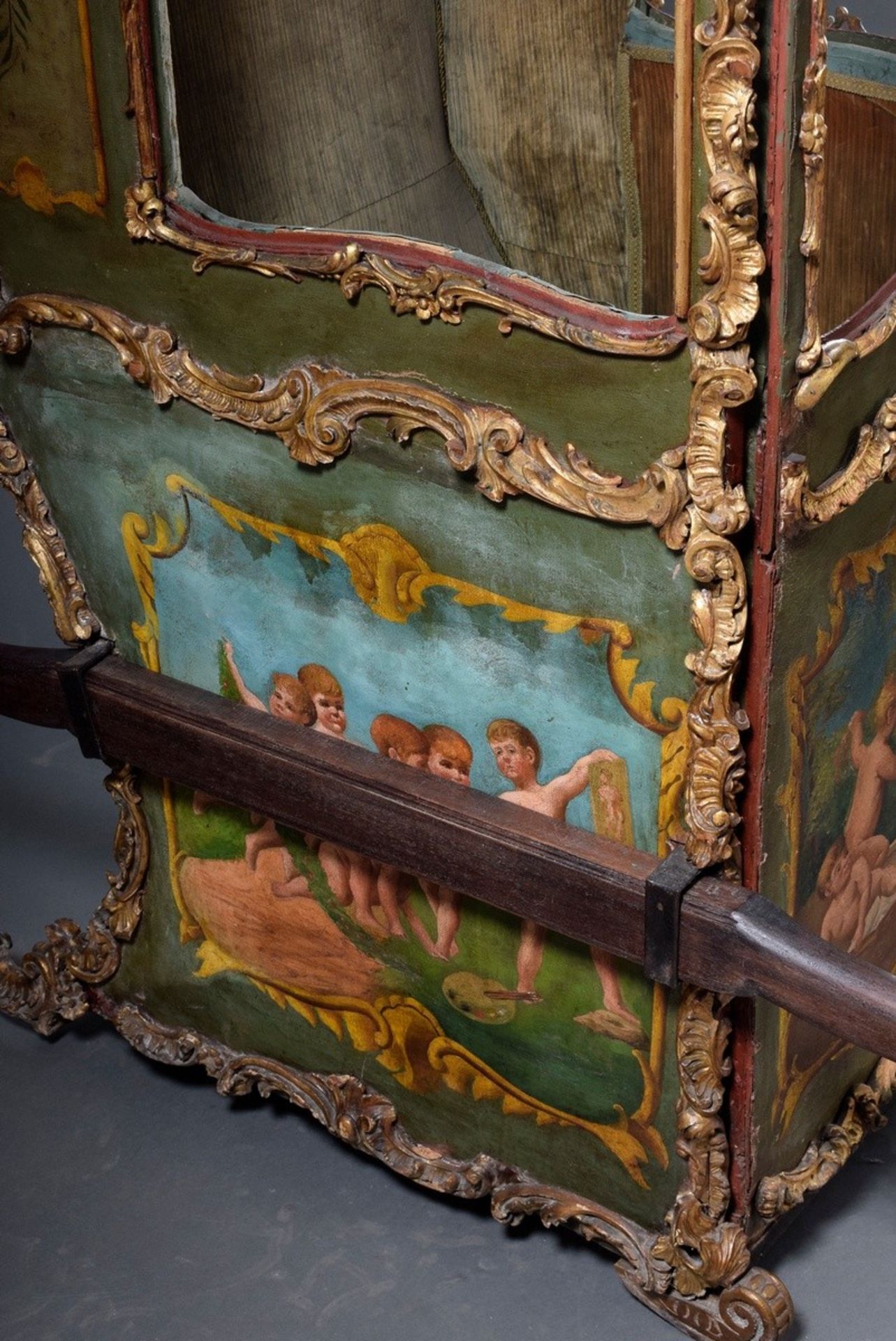Rococo-style sedan chair with painted canvas covering "Putten-Allegorien" and carved rocaille mould - Image 11 of 15