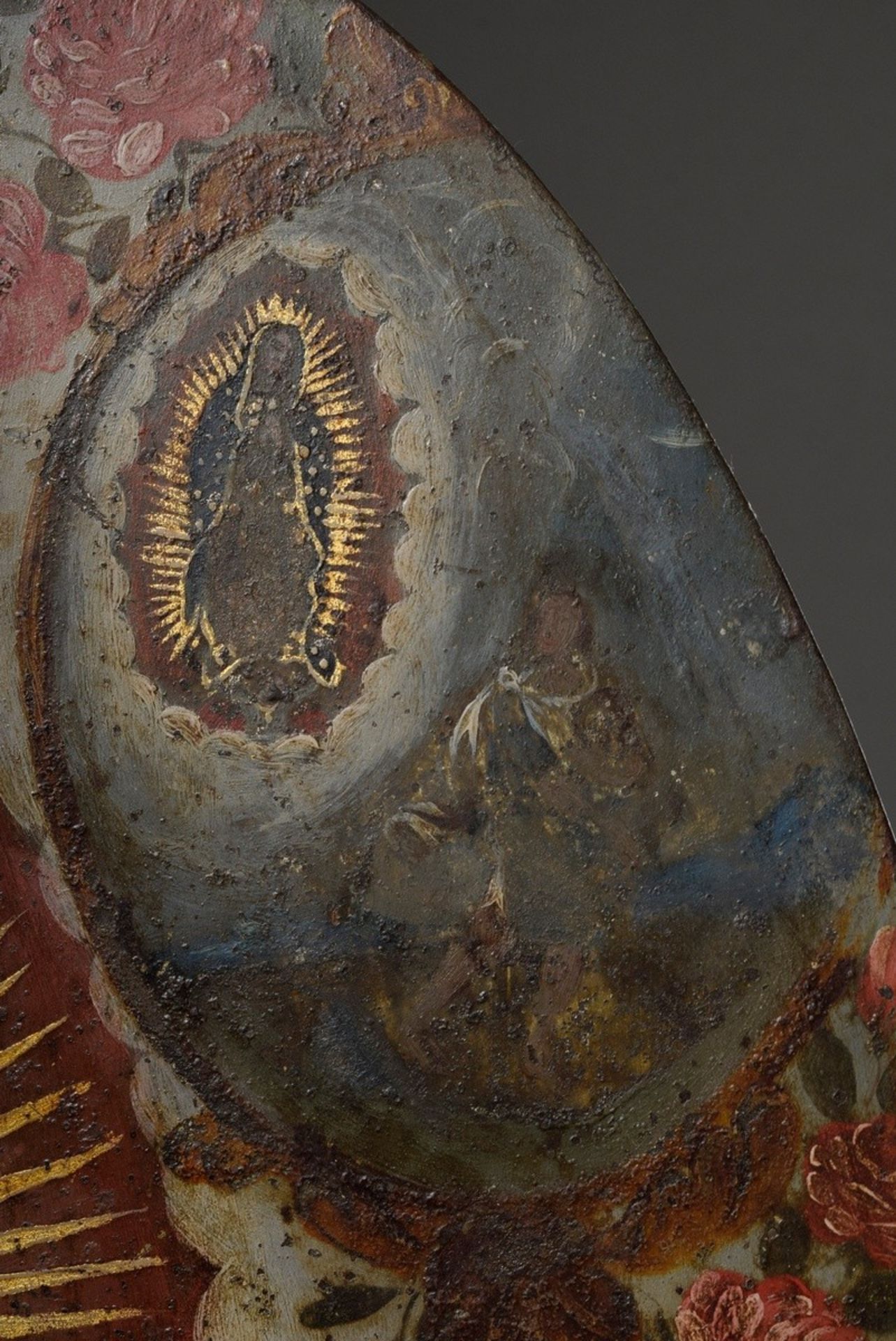 Südamerikanisches Andachtsbild "Maria Immaculata", 18./19.Jh., Öl/Metall, 45,5x35cm (oval), Defekte - Bild 3 aus 5