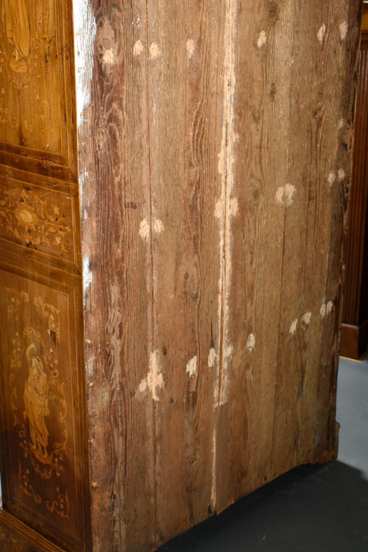 Splendid single-door cabinet with detailed inlays "Allegorical female figures" in classicistic orna - Image 8 of 13