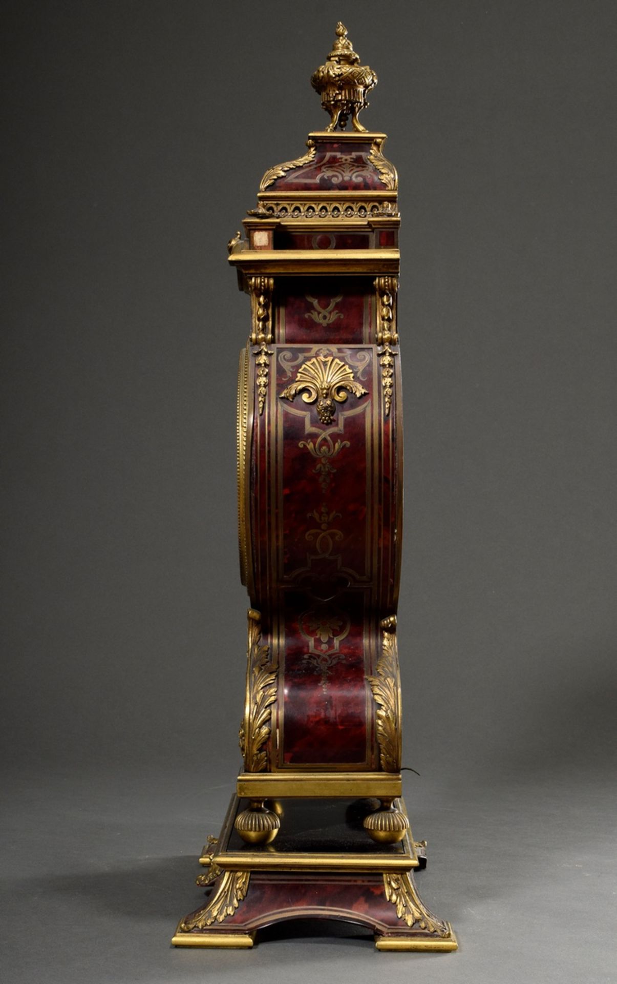 Boulle pendulum with finely worked case, quality bronze fittings and engraved dial with Roman ename - Image 4 of 11