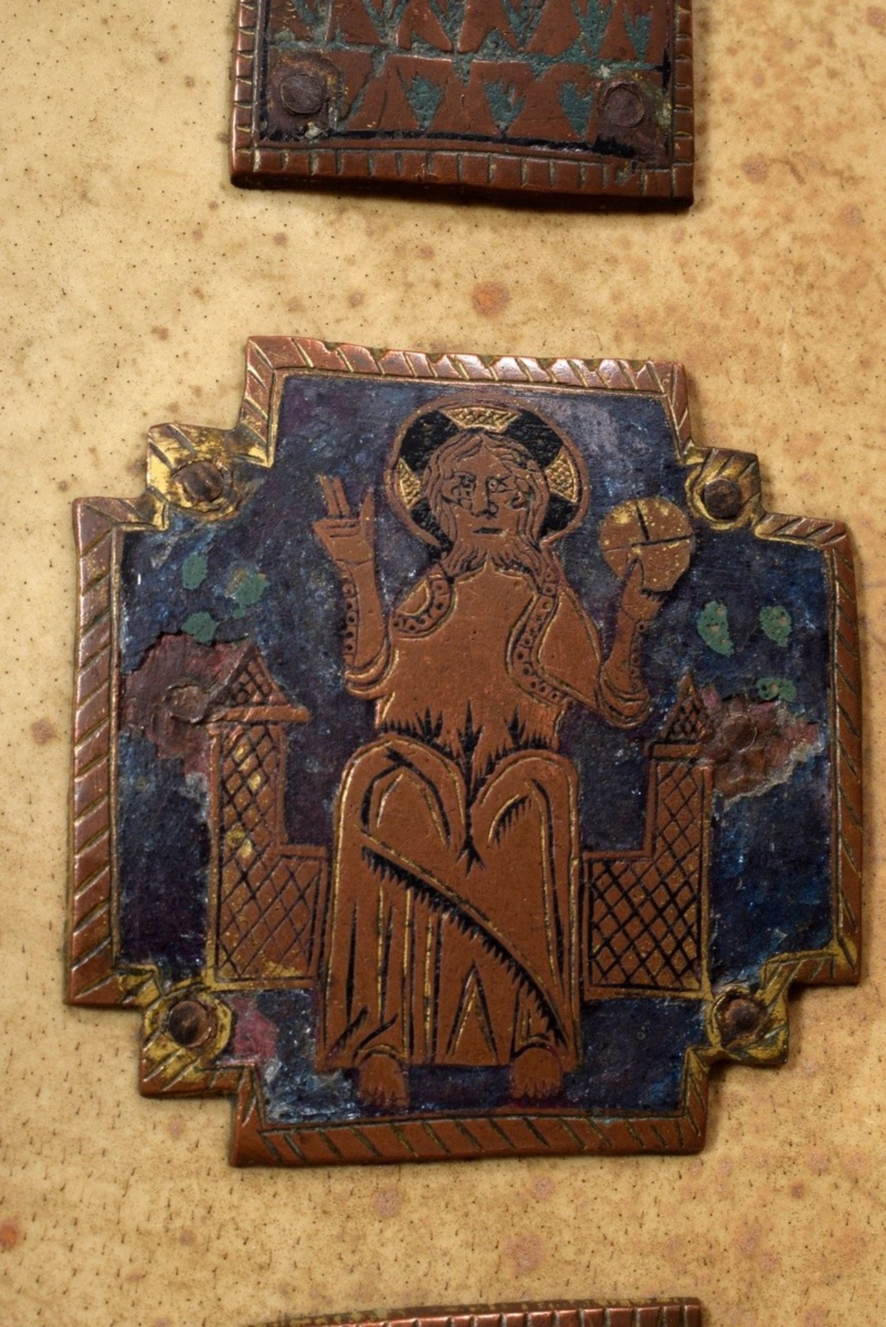 5 Teile Limoges Kruzifix Beschläge mit Champlevé Emaille und Resten von Vergoldung "Christus als We - Bild 5 aus 10