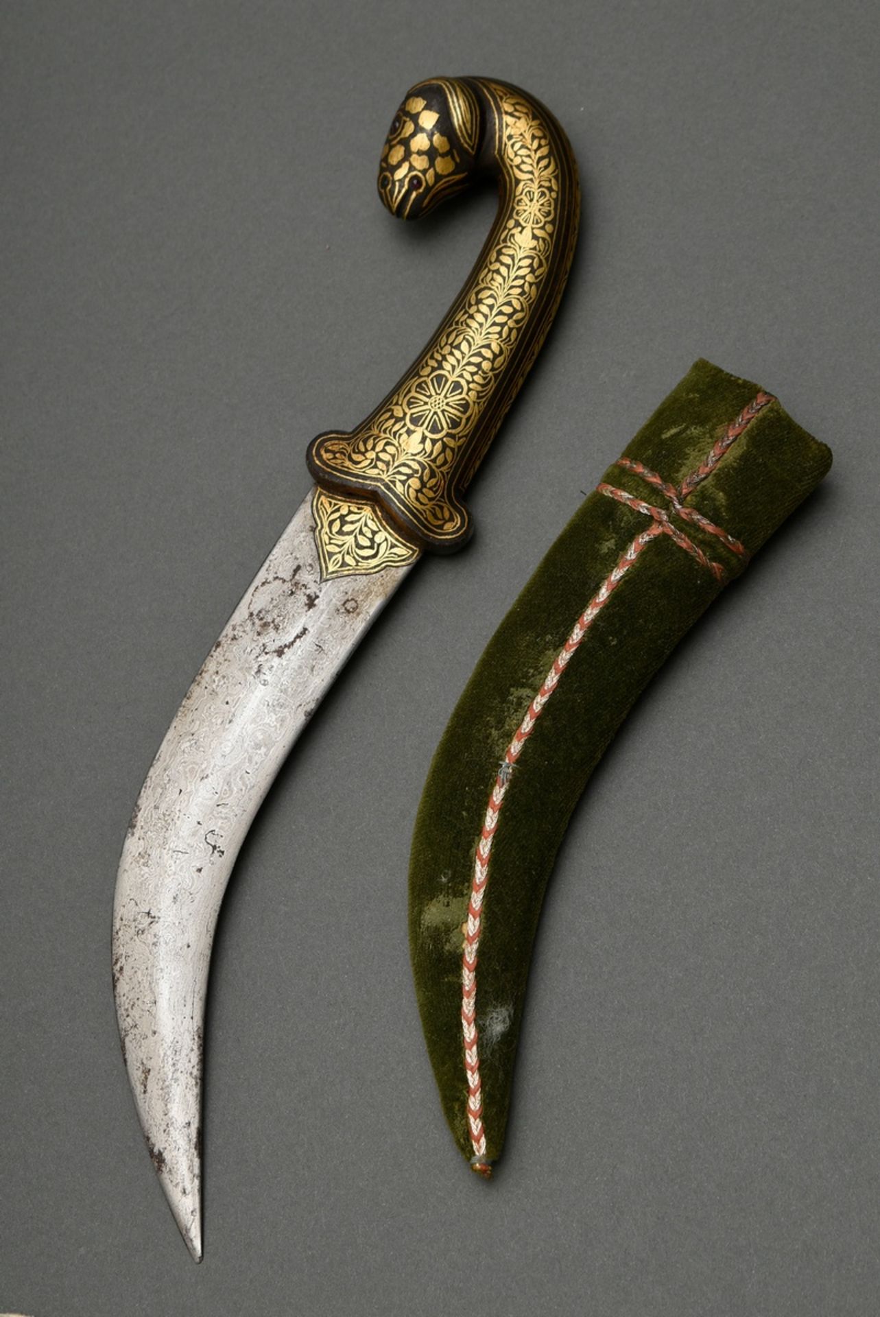 Indian "Khanjar" dagger with sculpted "sheep's head" handle end, inlaid with glass cabochons, handl - Image 3 of 5