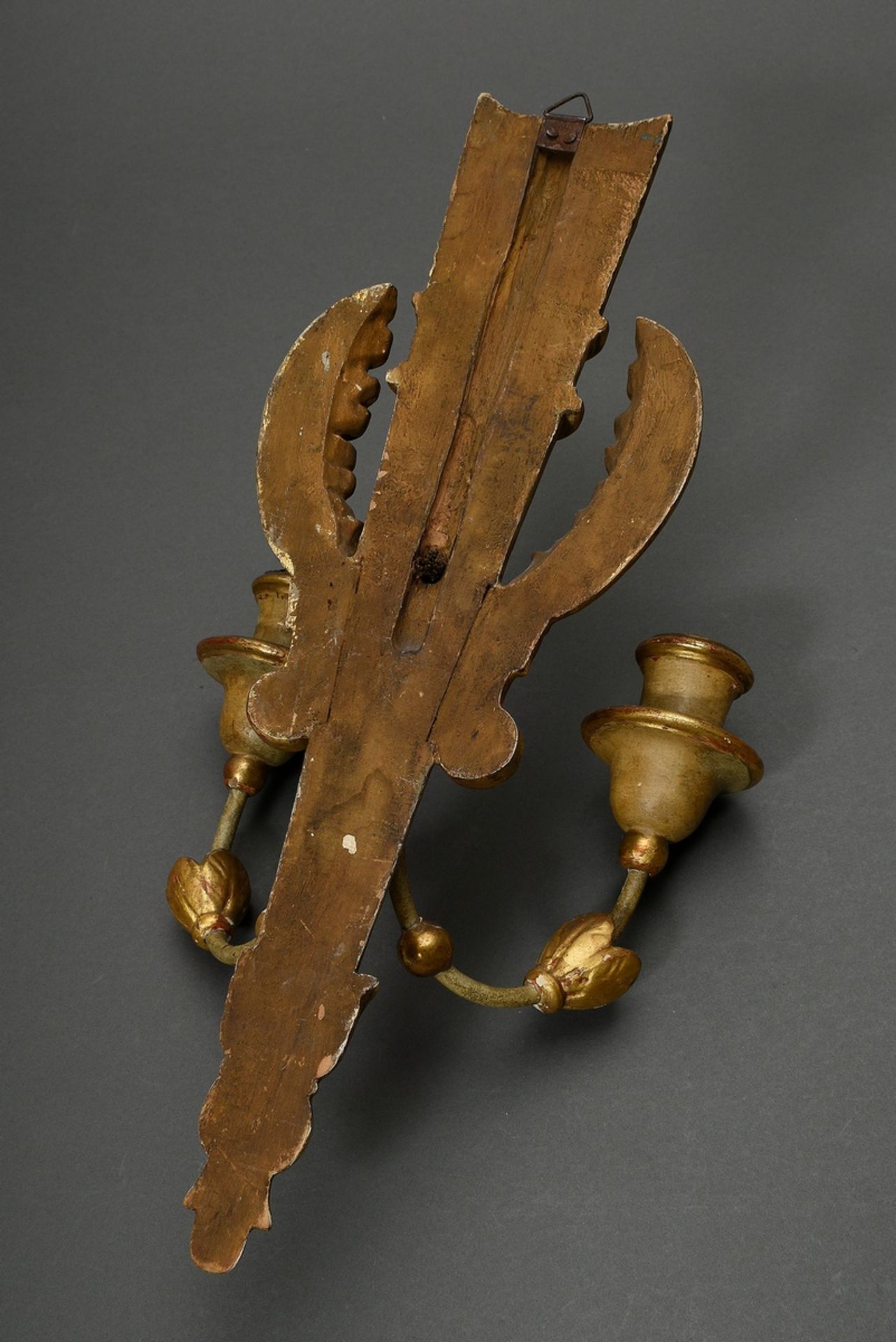 Zweiflammiger Wandarm im klassizistischen Stil „Pfeilköcher“, Holz geschnitzt und vergoldet, H. 42c - Bild 4 aus 4