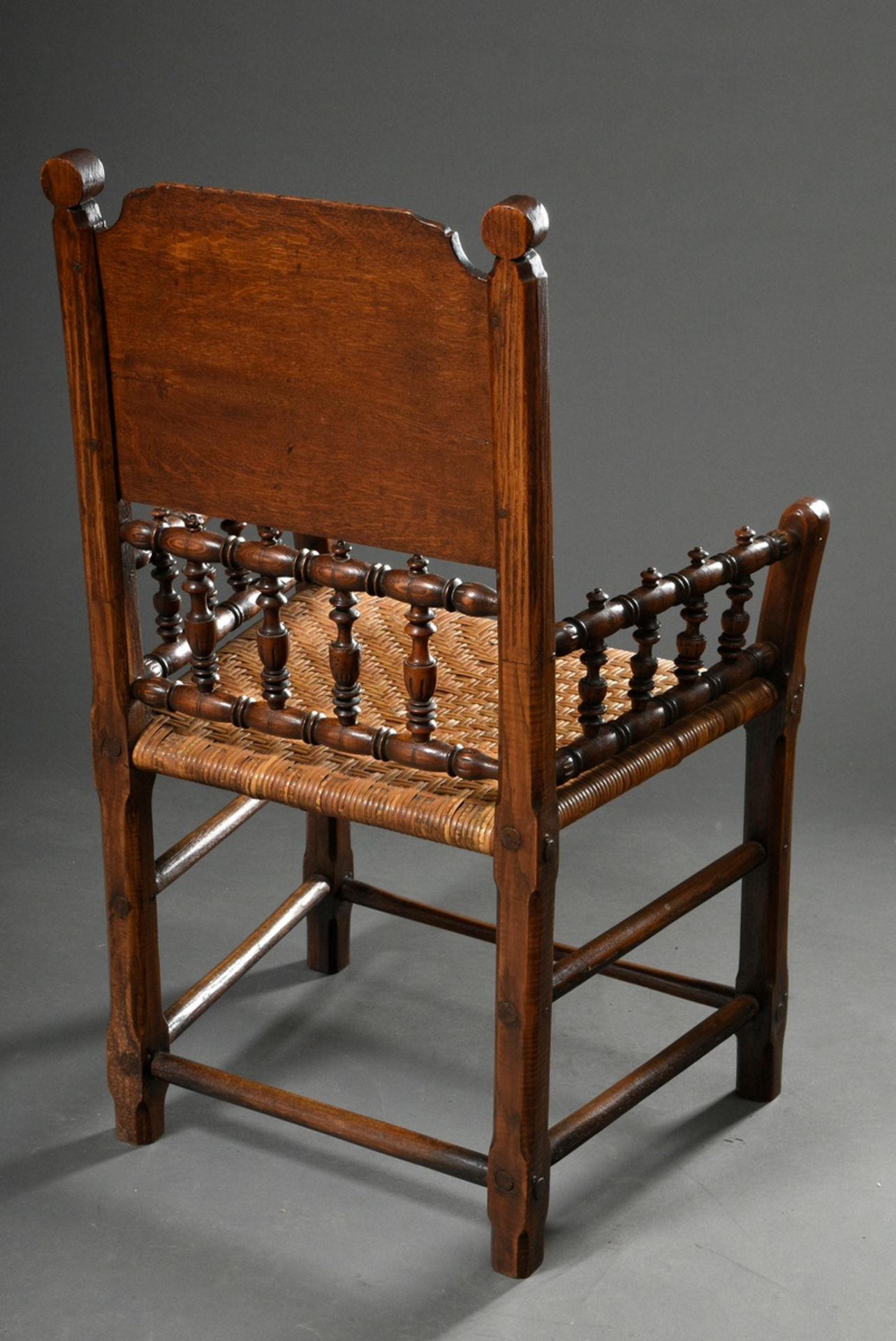 Vierländer wedding chair with rich inlay "Gardrut Rössen Anno 1788" and turned frame, h. 42,5/92cm - Image 3 of 5