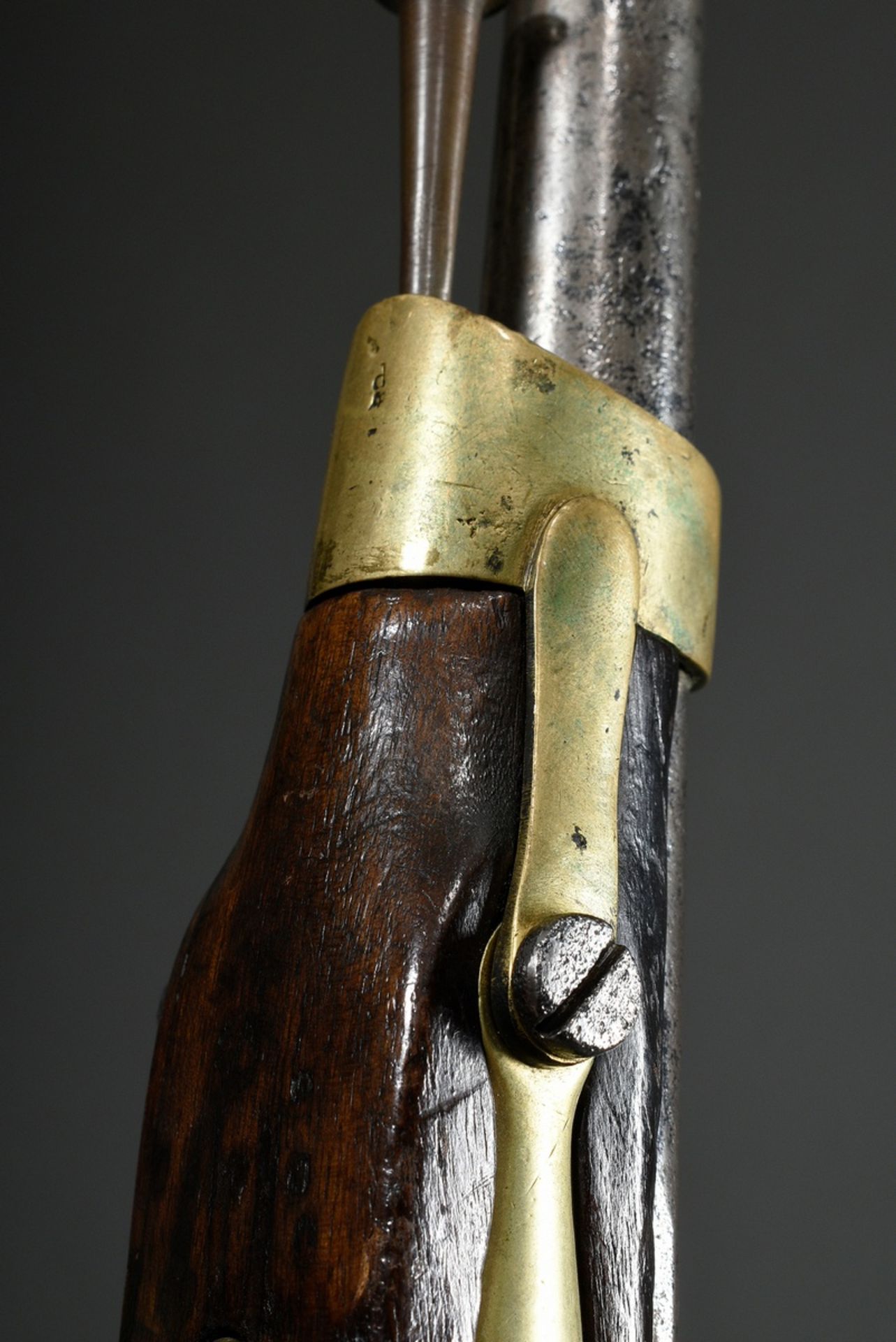 Einfache Vorderlader Steinschloss Pistole mit Metall Ladestock, 18.Jh., L. 35cm, versch. Marken im  - Bild 10 aus 12