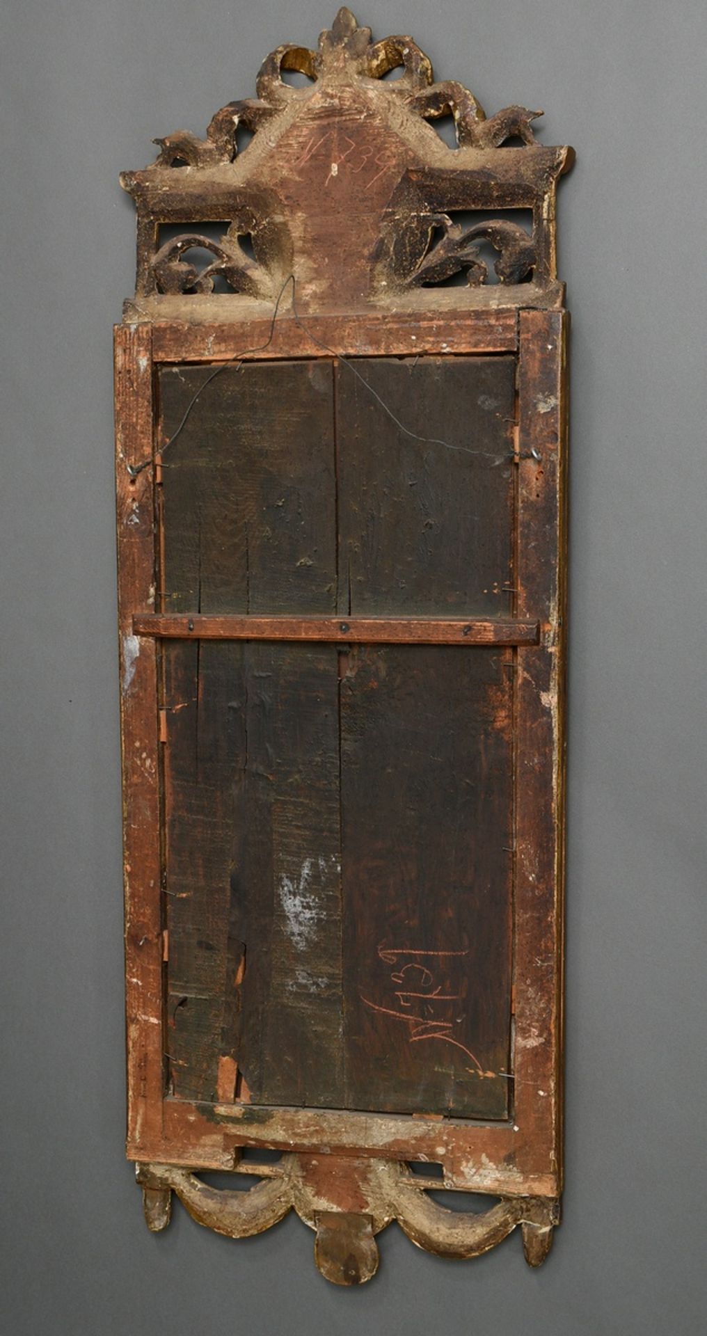 Louis XVI console mirror with rosette cartouche and bow finial as well as leaf hangings, c. 1780, c - Image 4 of 6