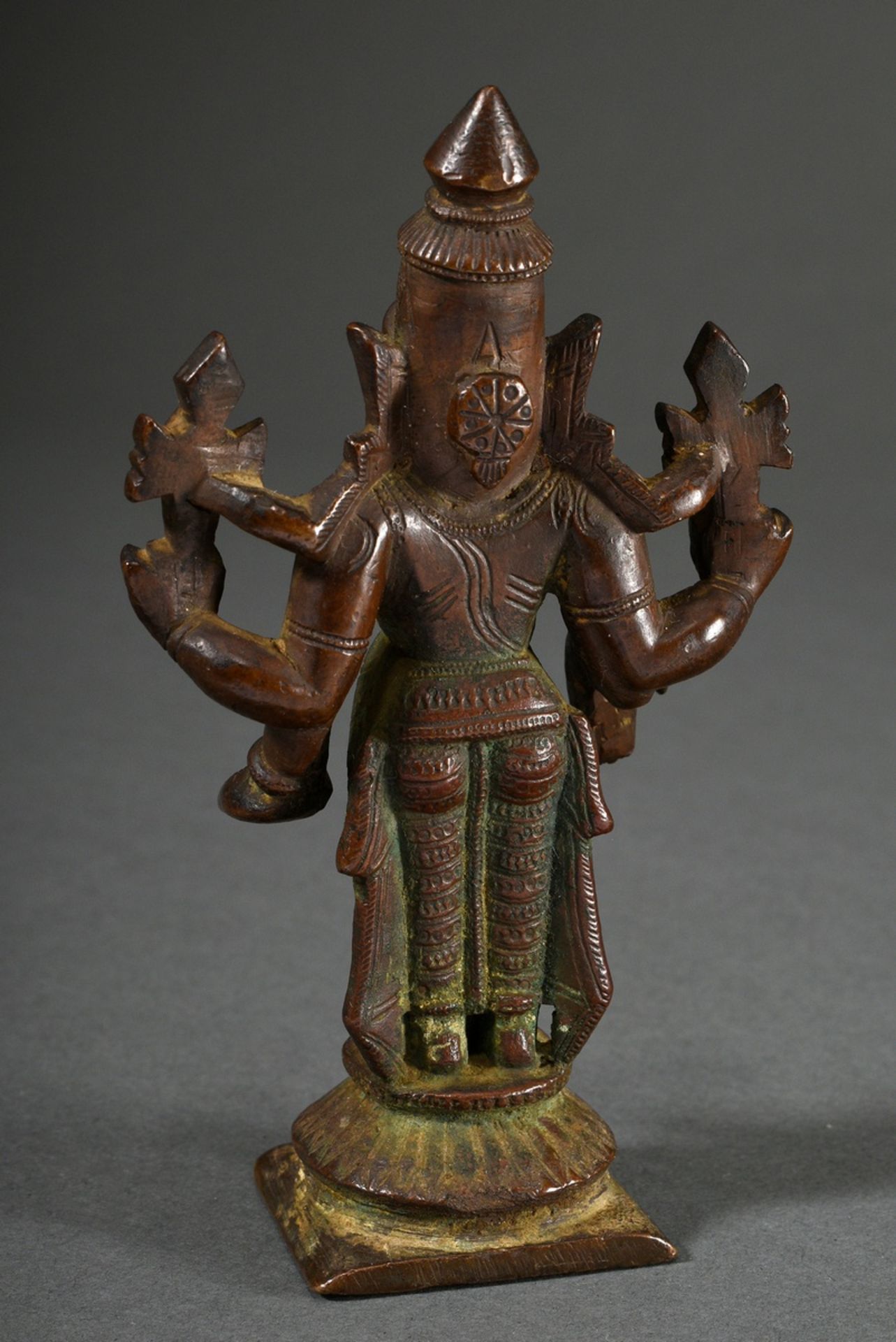 Bronze figure "Four-armed Vishnu with chakra and conch in Abhaya Mudra", finely worked depiction of - Image 3 of 4