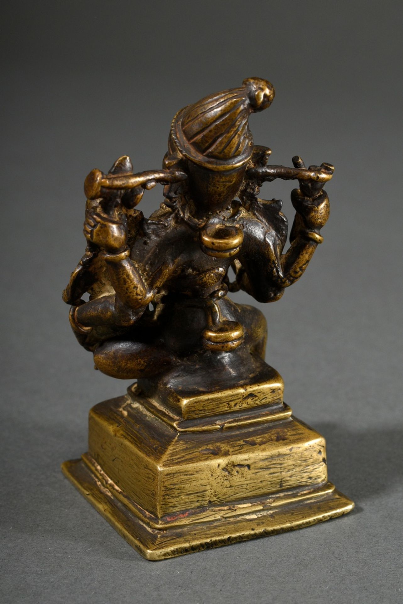 Cast brass figure "Narayana and Sri Devi/Lakshmi" on a lotus blossom seat, Vishnu as Narayana with  - Image 4 of 5