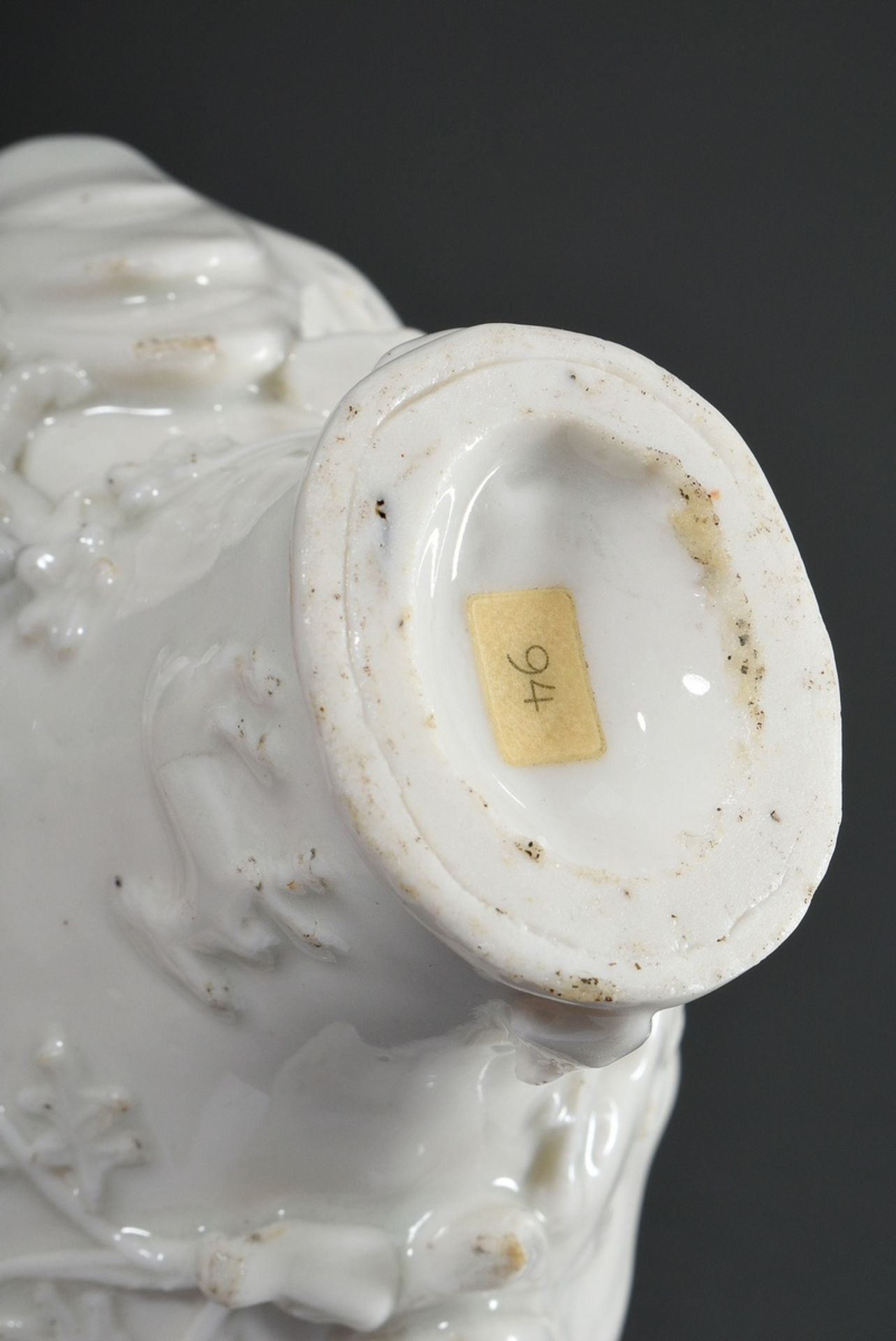 Blanc de Chine drinking cup with decoration in relief "dragon, deer and twigs" in the form of a rhi - Image 6 of 7