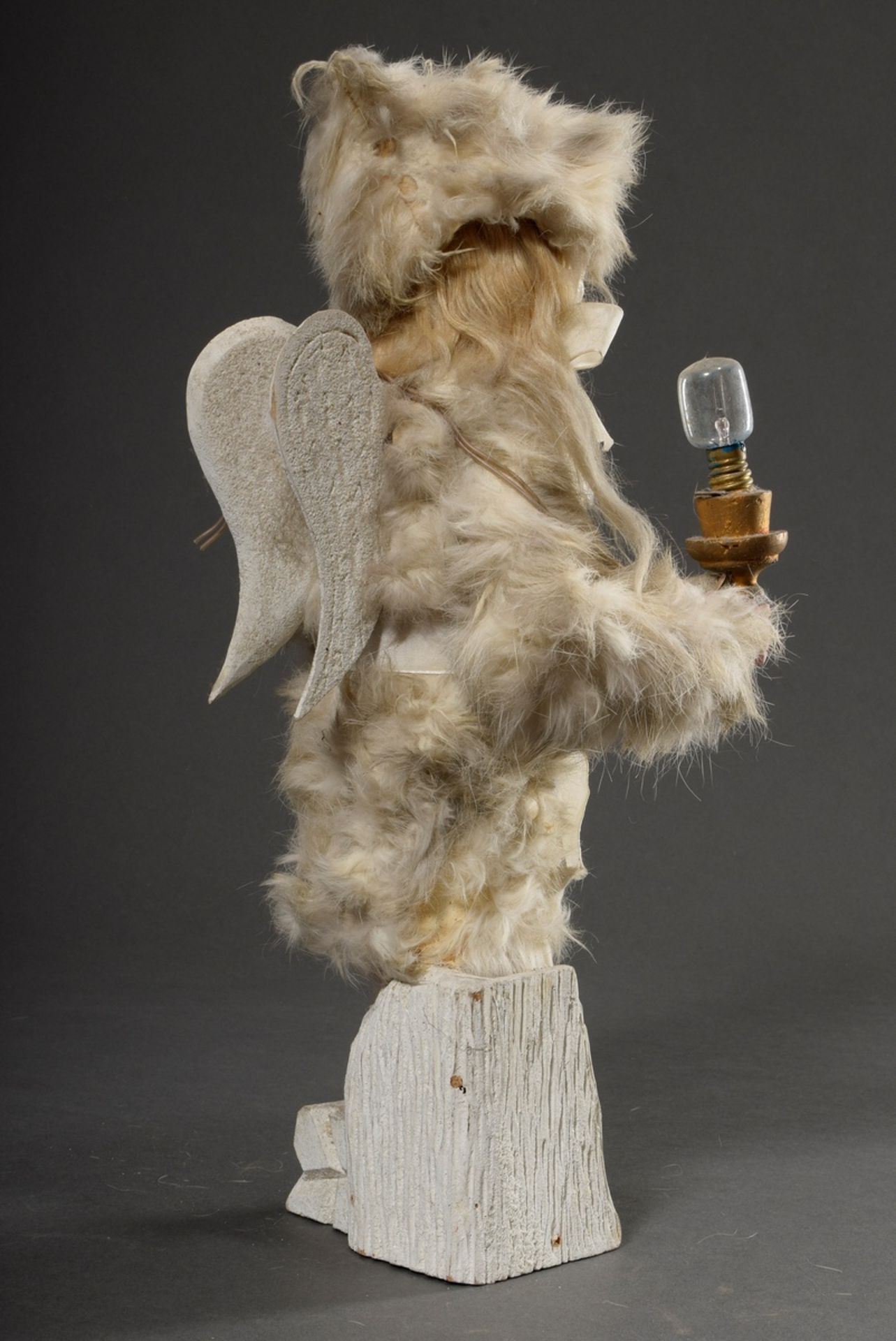 Lamp with "Winter Angel" doll, porcelain crank head and jointed body, real hair wig, glass eyes, op - Image 5 of 7