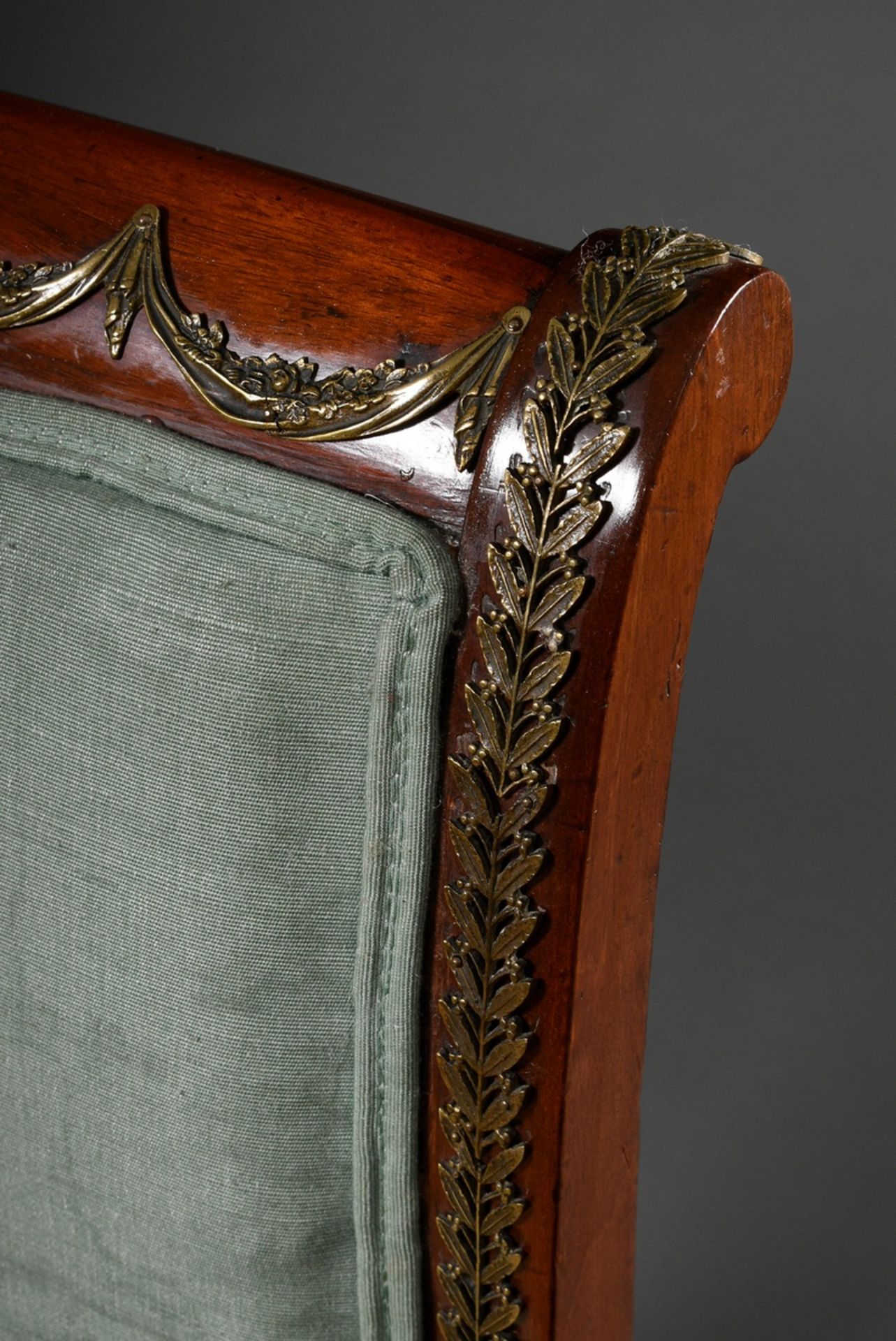 Elegant mahogany armchair in Empire style with fire-gilt fittings and carved lyre in the backrest a - Image 8 of 9