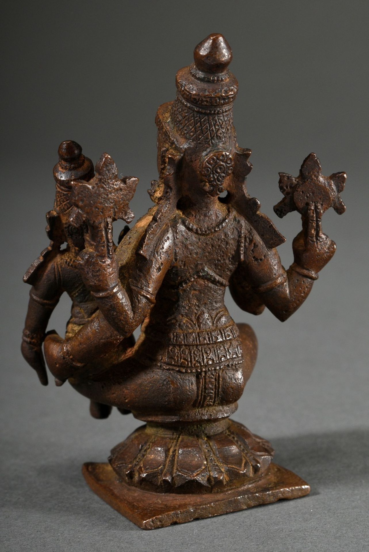 Bronze figure "Narayana and Sri Devi/Lakshmi" on a lotus blossom seat, Vishnu as Narayana with chak - Image 3 of 6