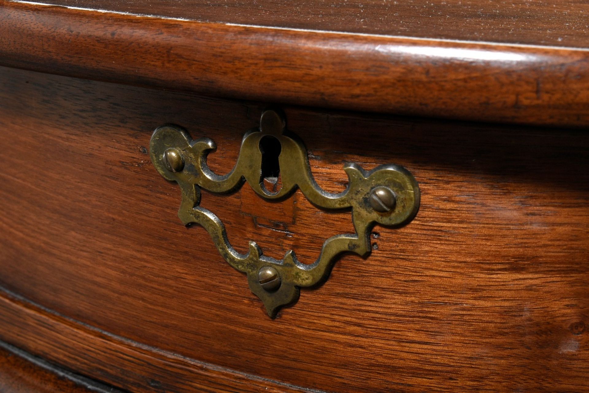 Queen Anne Demi Lune console table on cabriole legs with patfeet, underneath the fold-out top felt- - Image 5 of 6