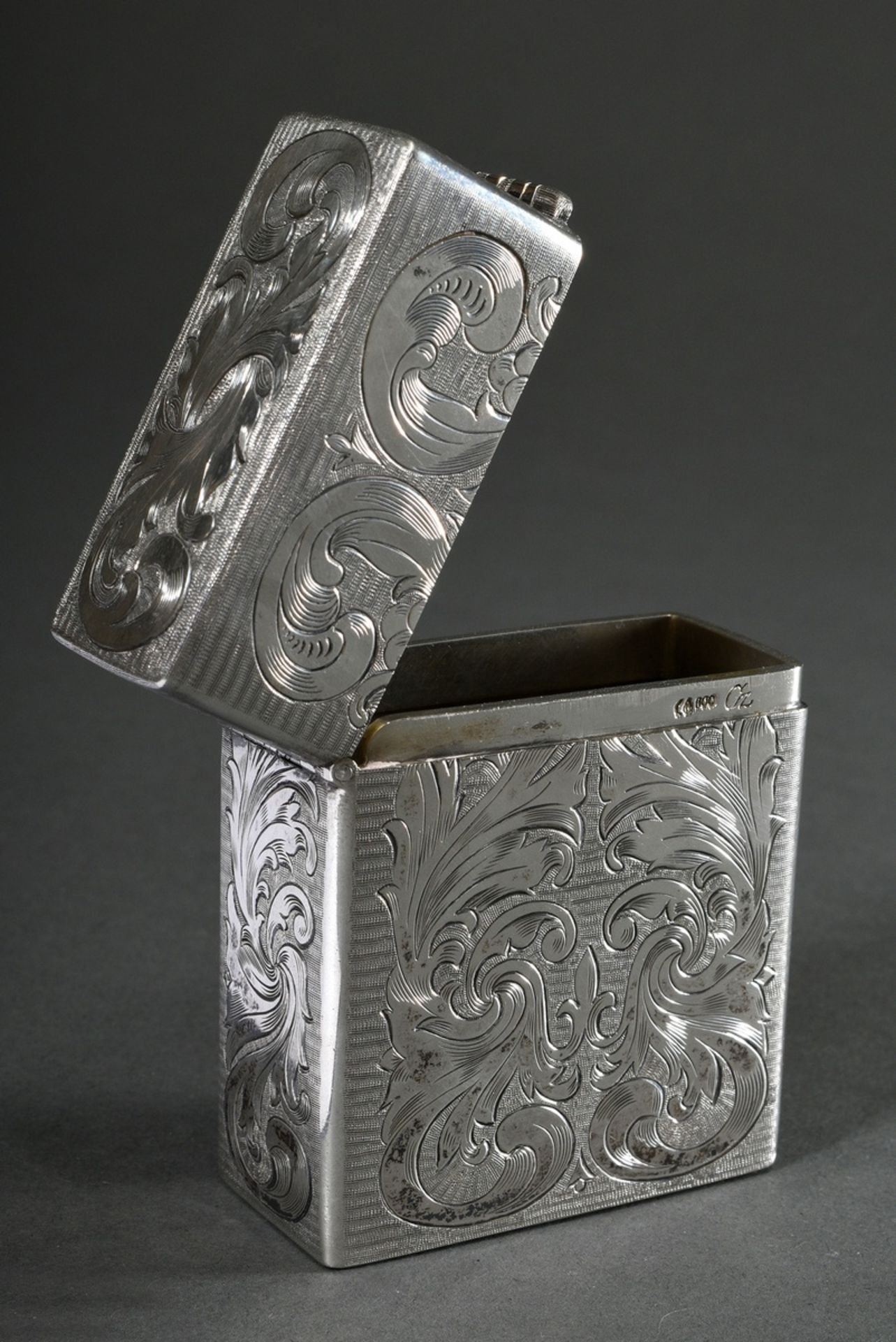 Guillochiertes Zigaretten Etui mit floraler Gravur "Ranken", Georg Czauderna/Berlin, Silber 800, 14 - Bild 2 aus 4