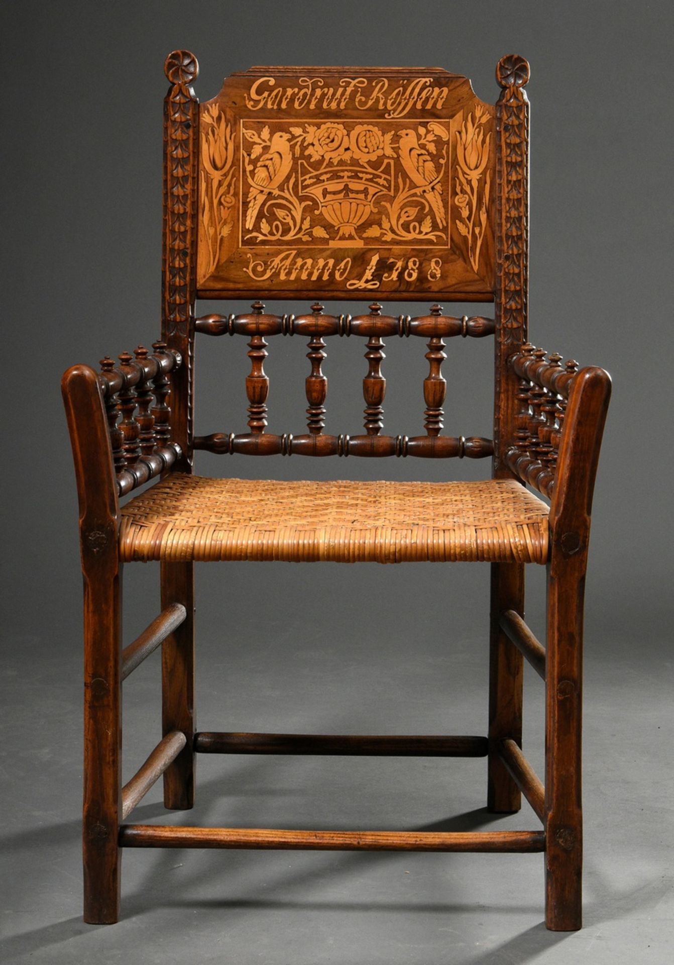 Vierländer wedding chair with rich inlay "Gardrut Rössen Anno 1788" and turned frame, h. 42,5/92cm - Image 2 of 5