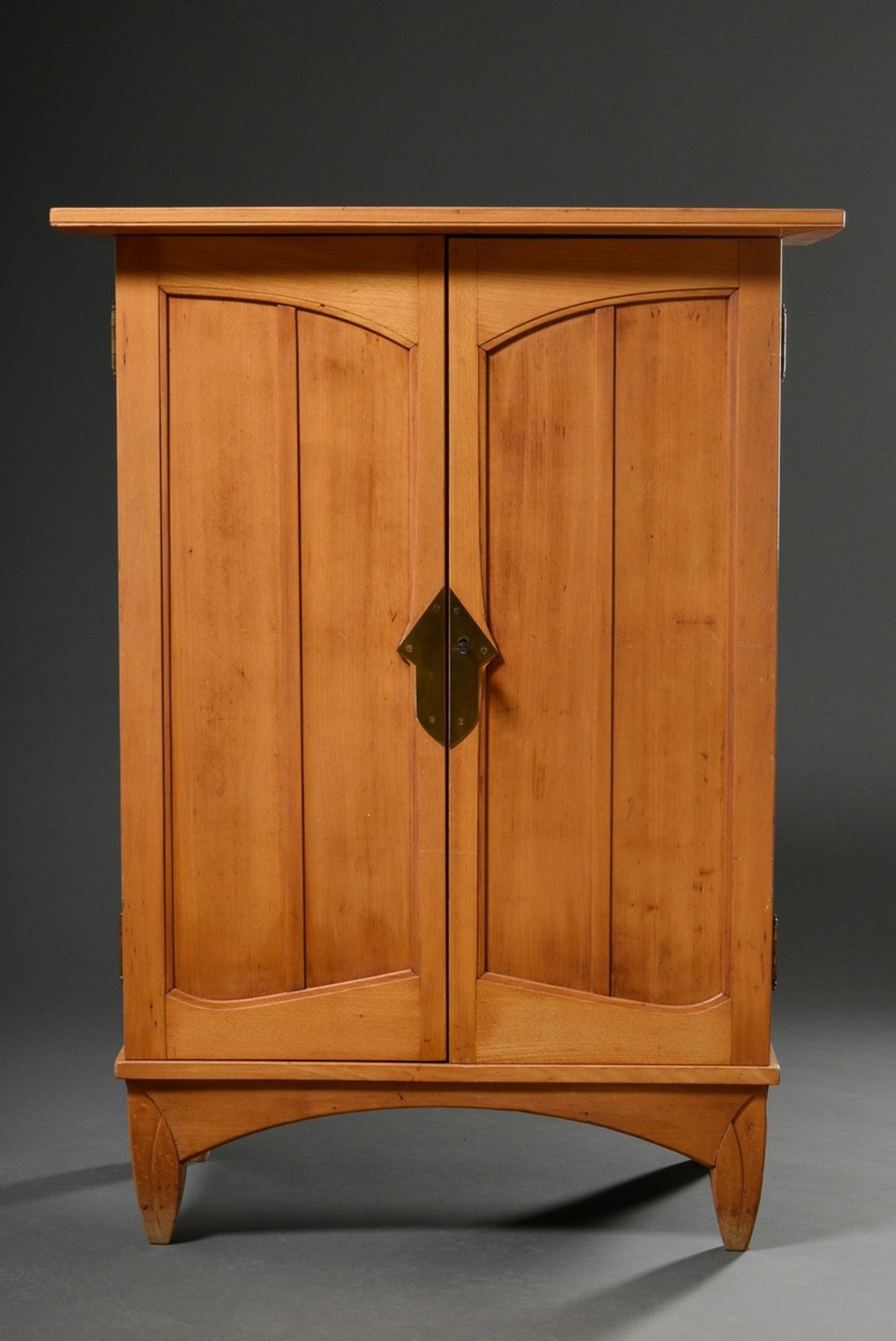Van de Velde, Henry (1863-1957) Small cabinet on short feet and arched frame, two-door front with p - Image 2 of 7