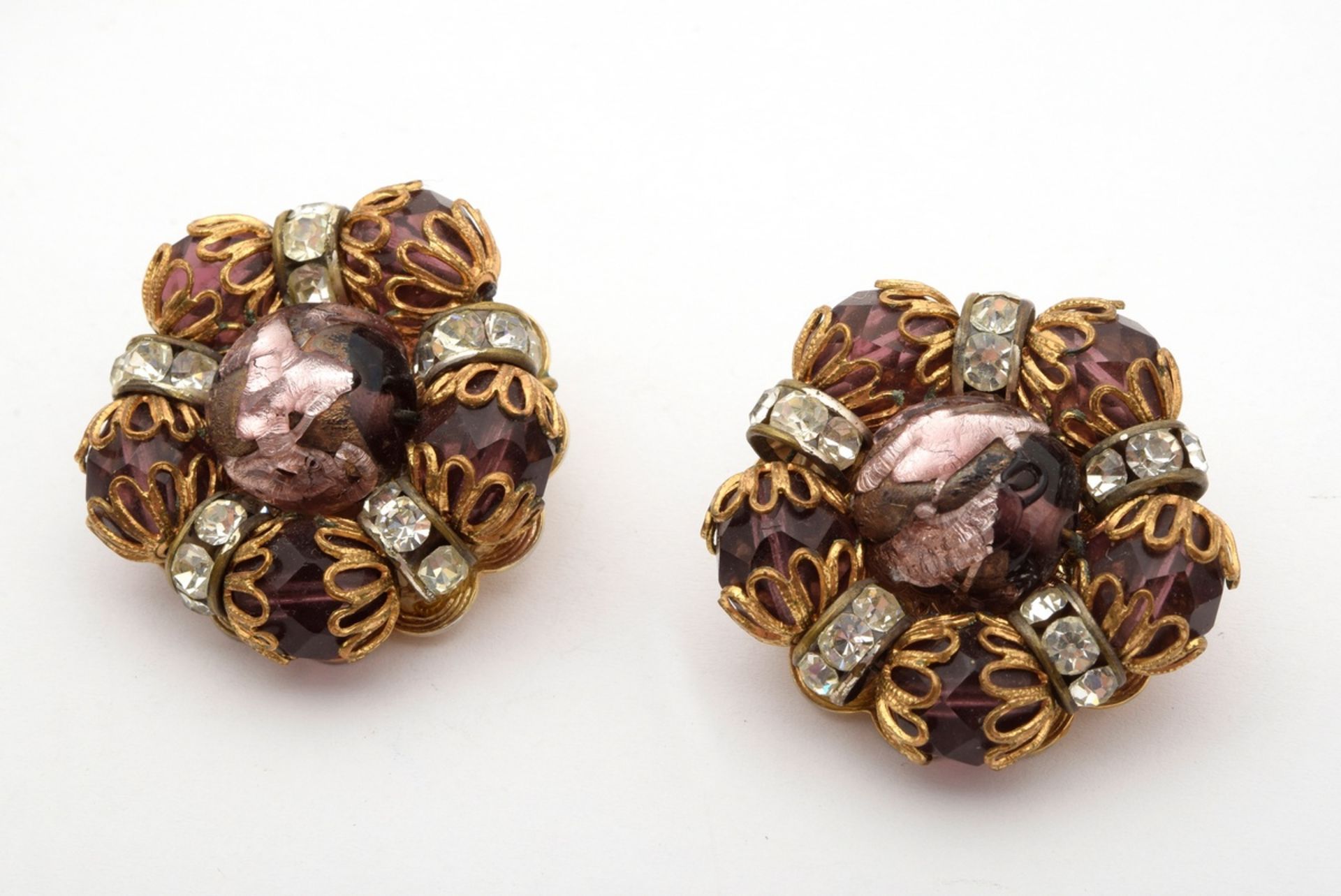 3 pieces of gold-plated vintage costume jewellery with violet glass and rhinestones, signed "Hobé": - Image 2 of 6