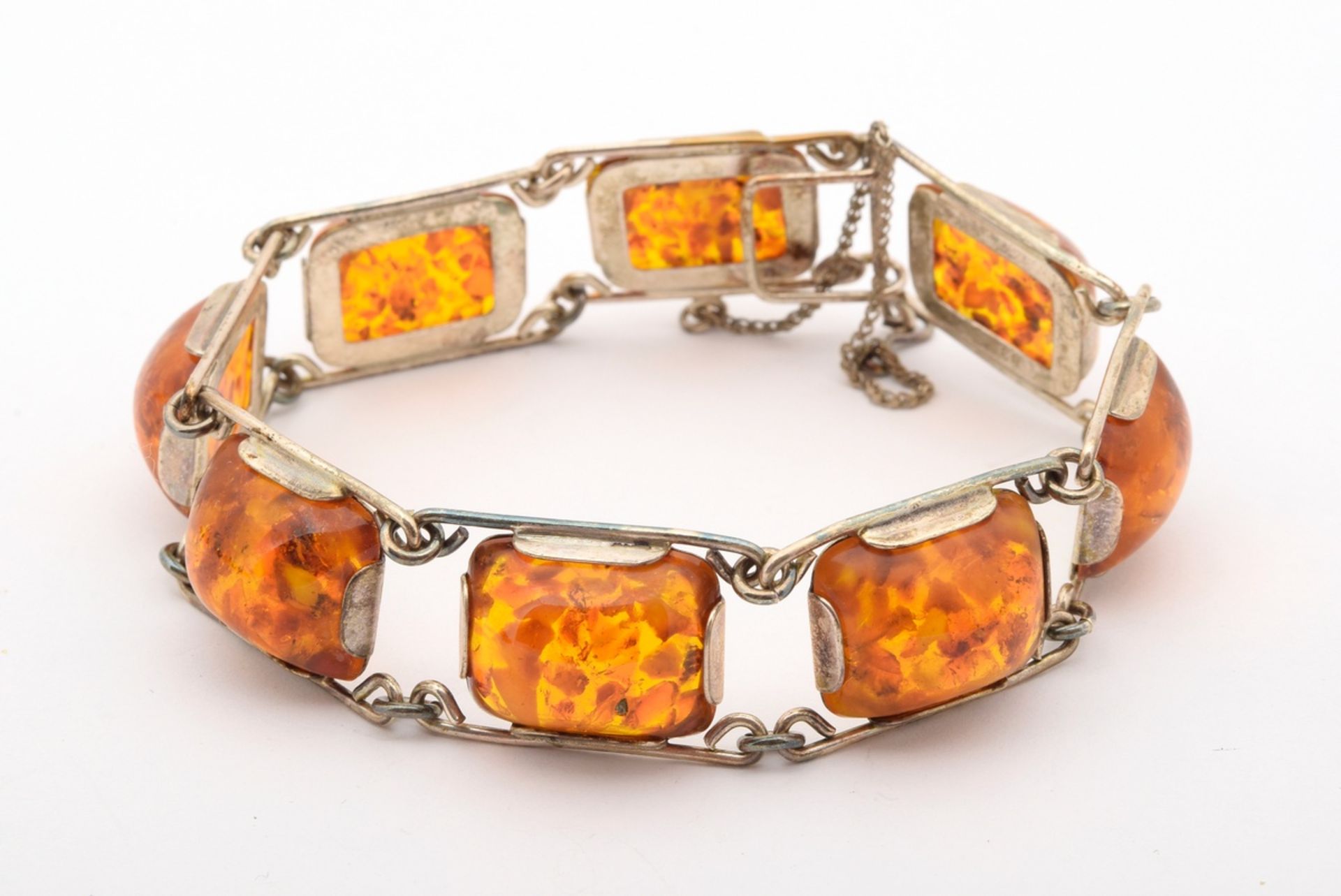 7 Various pieces of amber jewellery: 2x necklaces (l. 53-131cm), 1x bracelet, silver 835 with stamp - Image 4 of 10