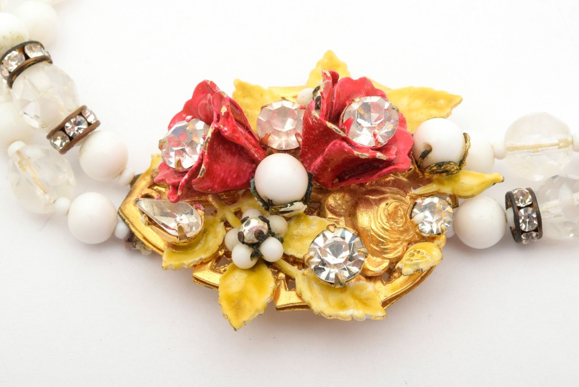 4 pieces costume jewellery set with enamel, rhinestones, glass beads and plastic beads, around 1950 - Image 8 of 9