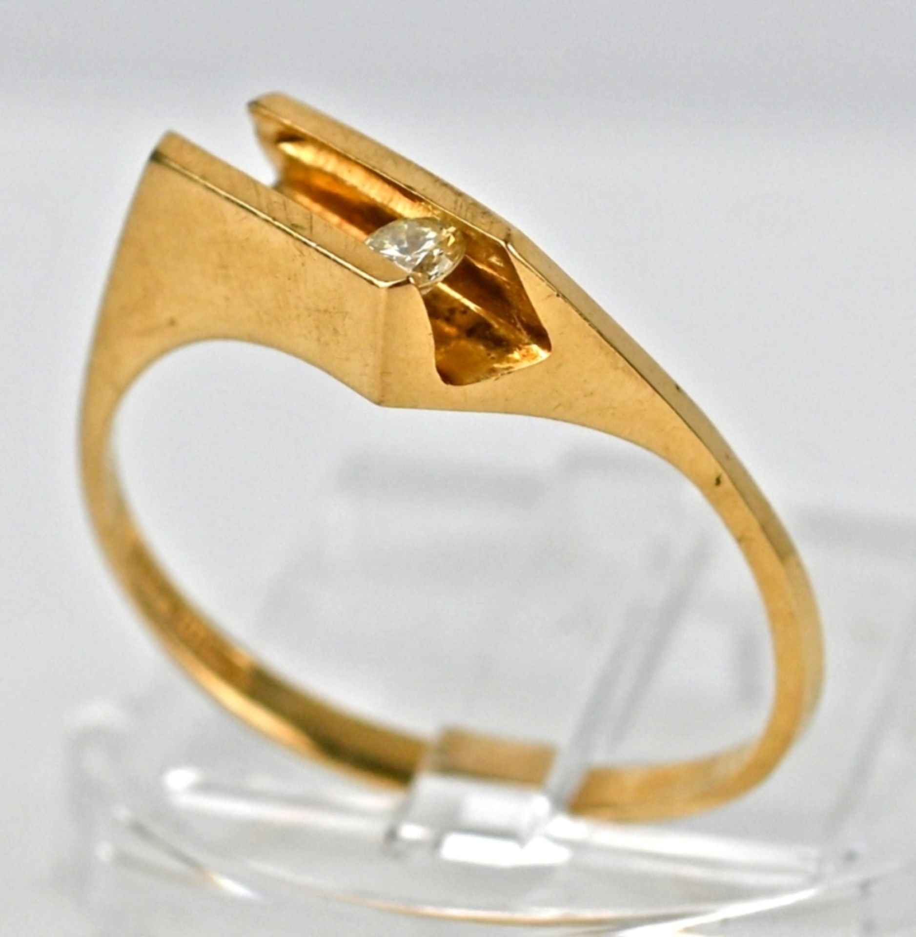 MODERNER RING