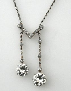 ELEGANTES JUGENDSTIL-COLLIER