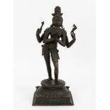 4-armige Shiva-Statue, wohl Indonesien/Indien, 19./20. Jh. Bronze, dunkel patiniert; auf gestuftem