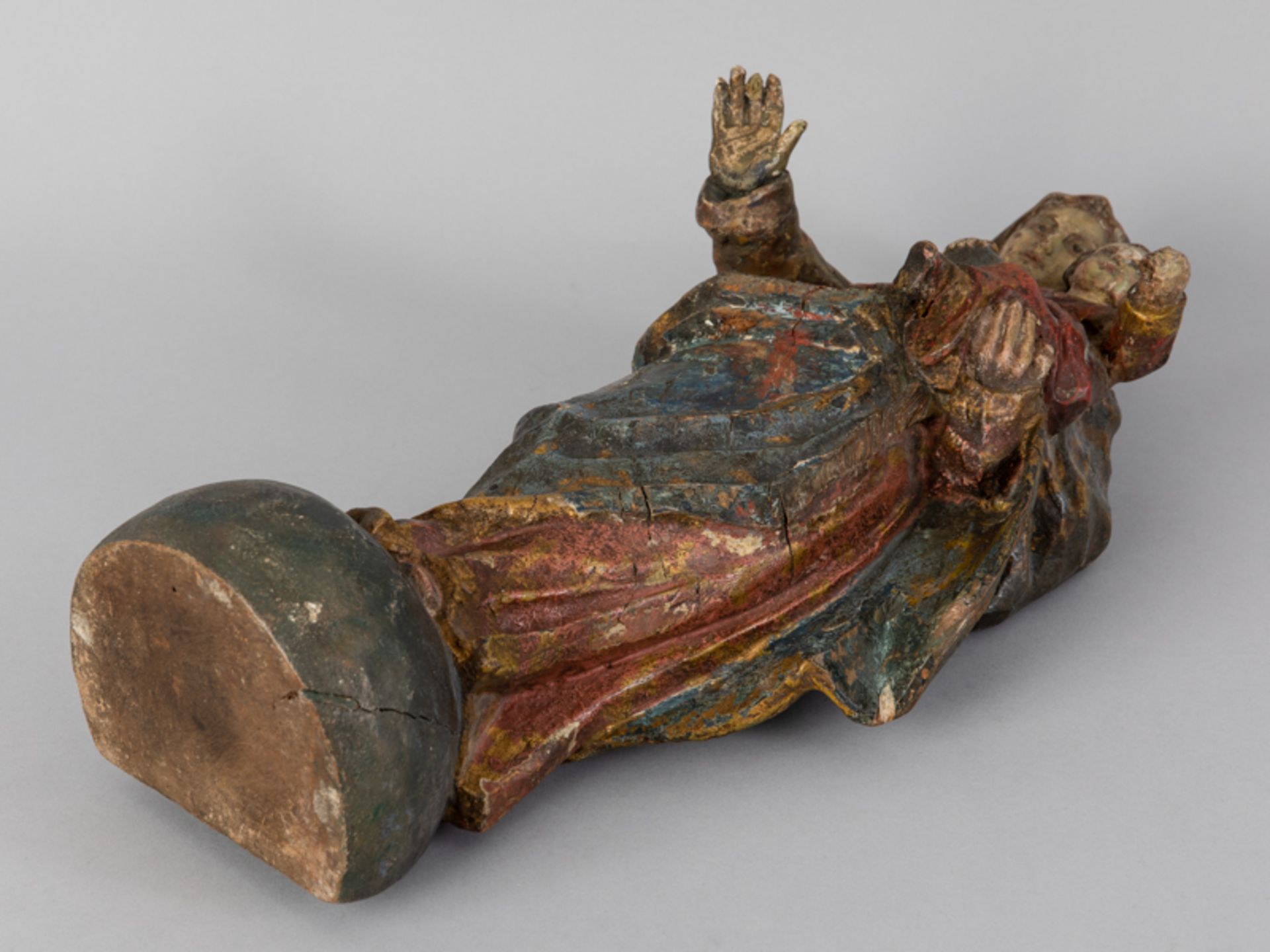 Muttergottes-Skulptur mit Christuskind auf Halbkugel, vermutlich Mittel- oder Süddeutschland, wohl - Image 4 of 6