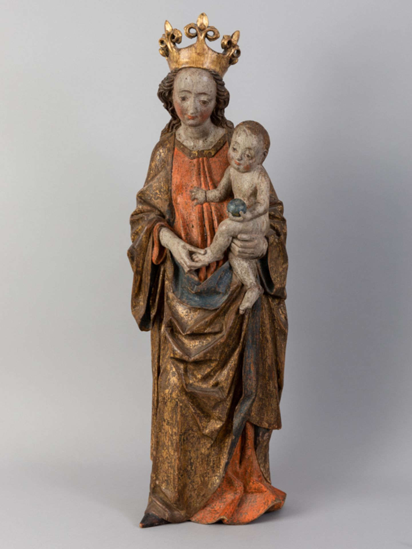 Spätgotische Schnitzfigurenplastik "Madonna mit Kind", wohl Österreich oder Böhmen (?), um 1430/