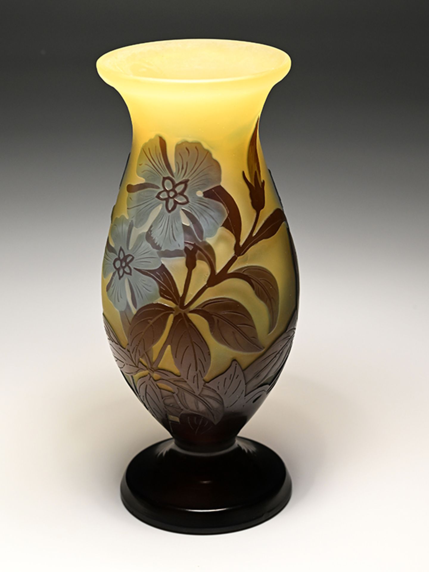 Kleine Art-nouveau-Vase "Pervenches", Emile Gallé-Werkstatt, Nancy, 1906 - 1914. - Image 5 of 8
