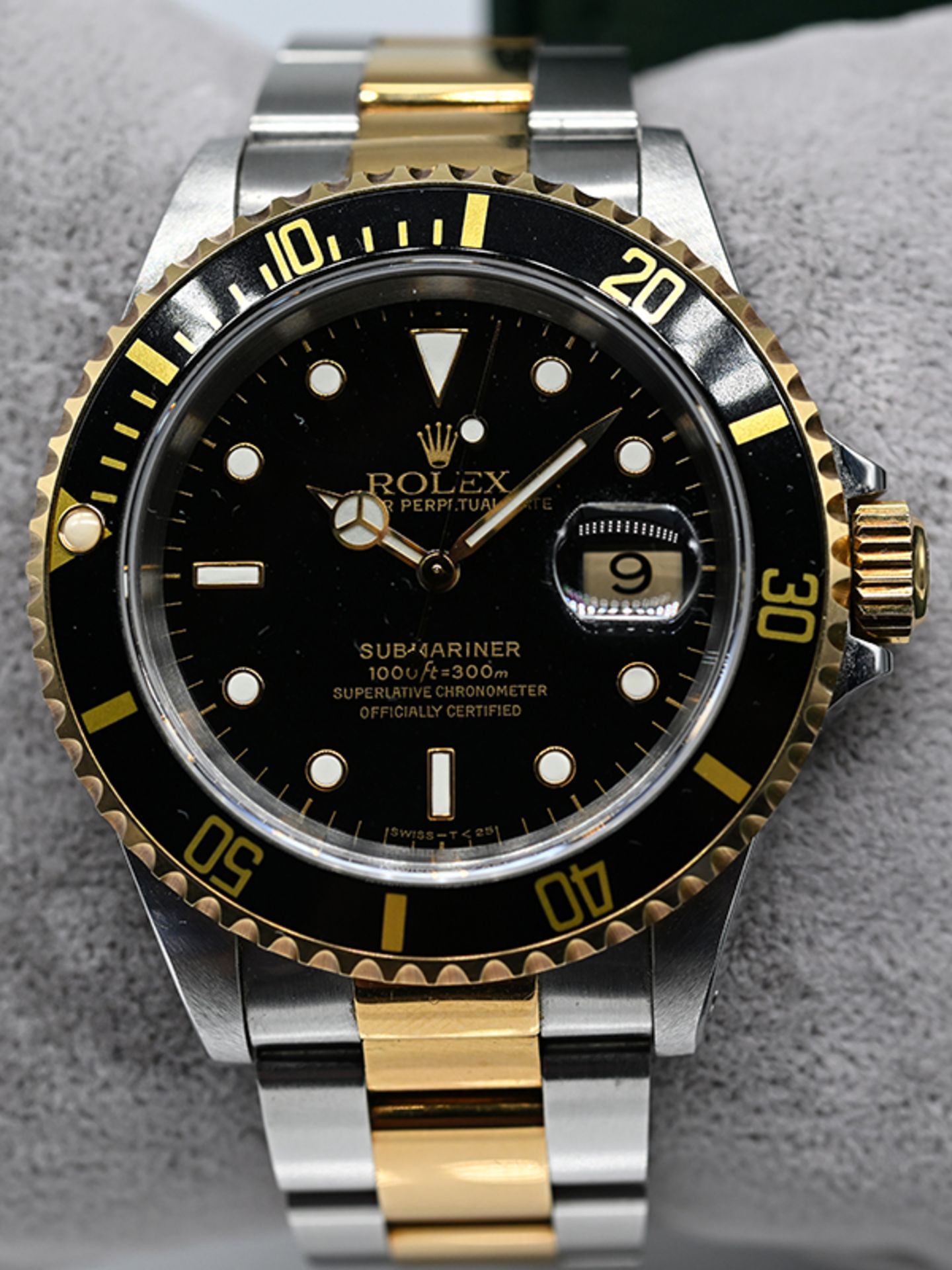 Herrenarmbanduhr, ROLEX "SUBMARINER", Ref.-No. 166113, erworben 1996. - Image 2 of 8