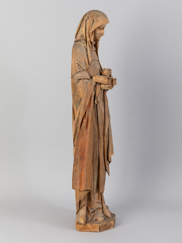 Neugotische Schnitzfigurenplastik einer Heiligen (wohl Hl. Hildegard von Bingen), Ende 19. Jh. - Image 5 of 5