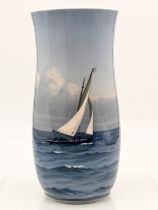 Große Vase mit Segler auf hoher See, Royal Copenhagen, 1897 - 1922.