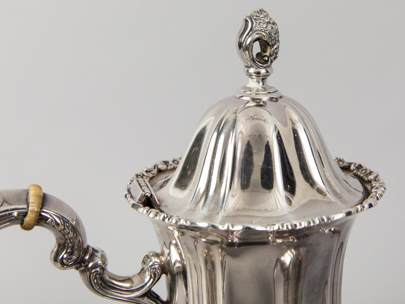 3-tlg. Kaffee-Set, Poole Silver Company, Taunton/Massachusets, USA, 2. Hälfte 20. Jh. - Image 3 of 4